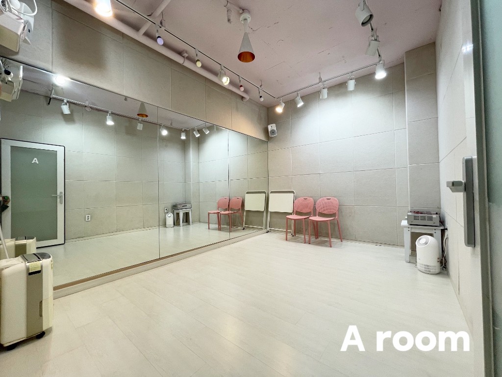 1번째 스튜디오 사진