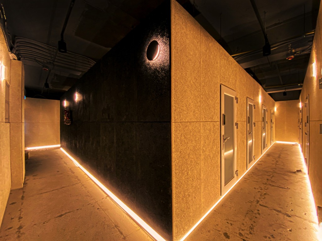 1번째 스튜디오 사진