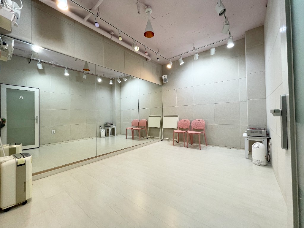 2번째 스튜디오 사진