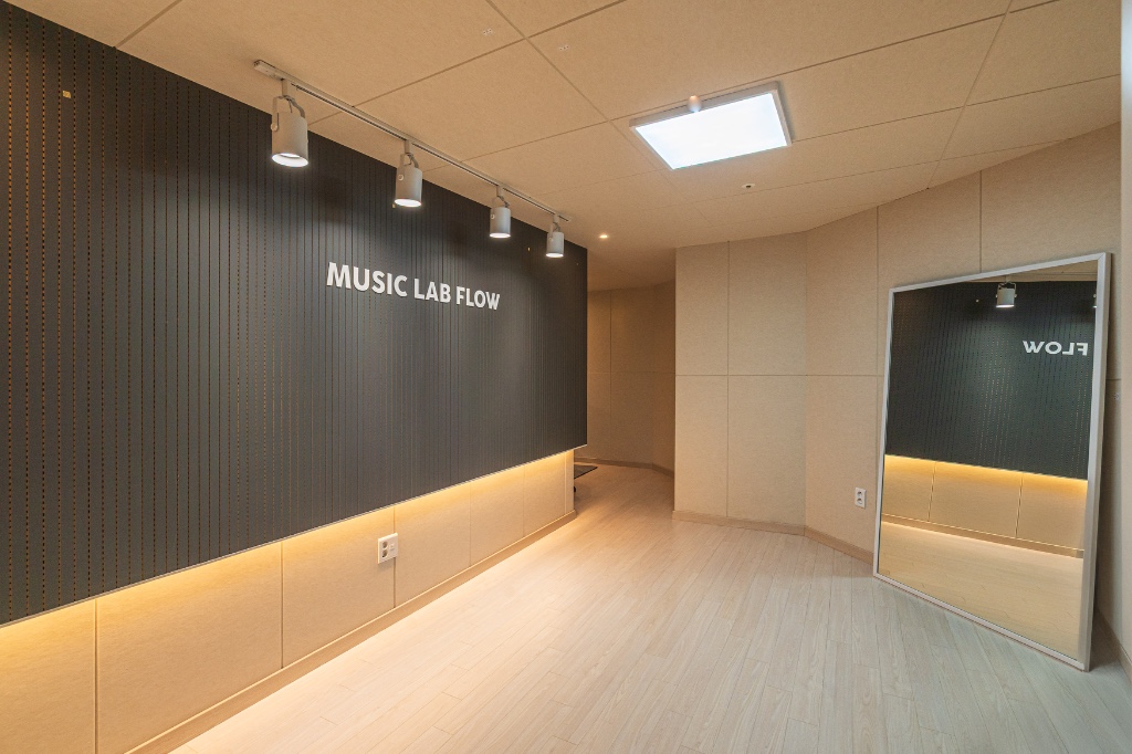 4번째 스튜디오 사진