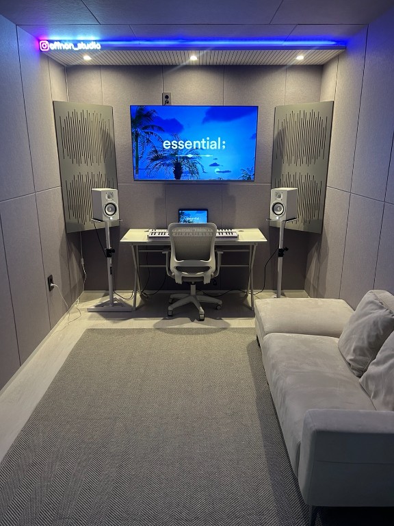 2번째 스튜디오 사진