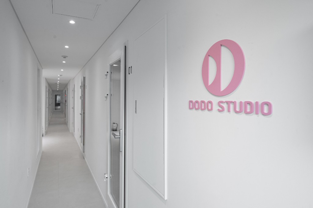 2번째 스튜디오 사진