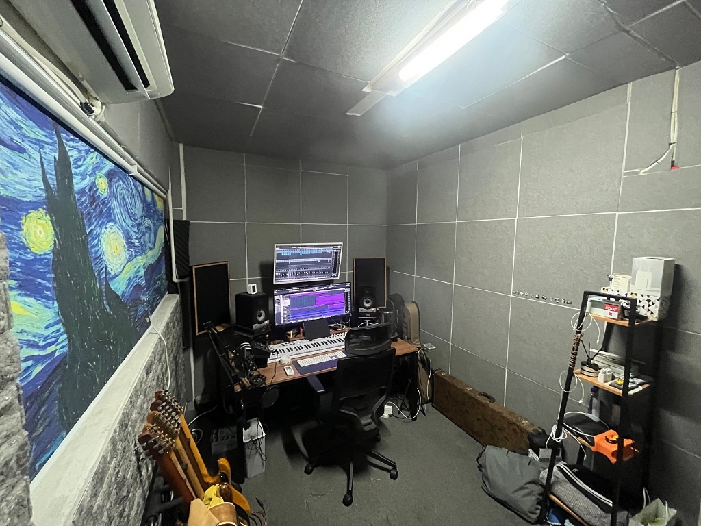 4번째 스튜디오 사진