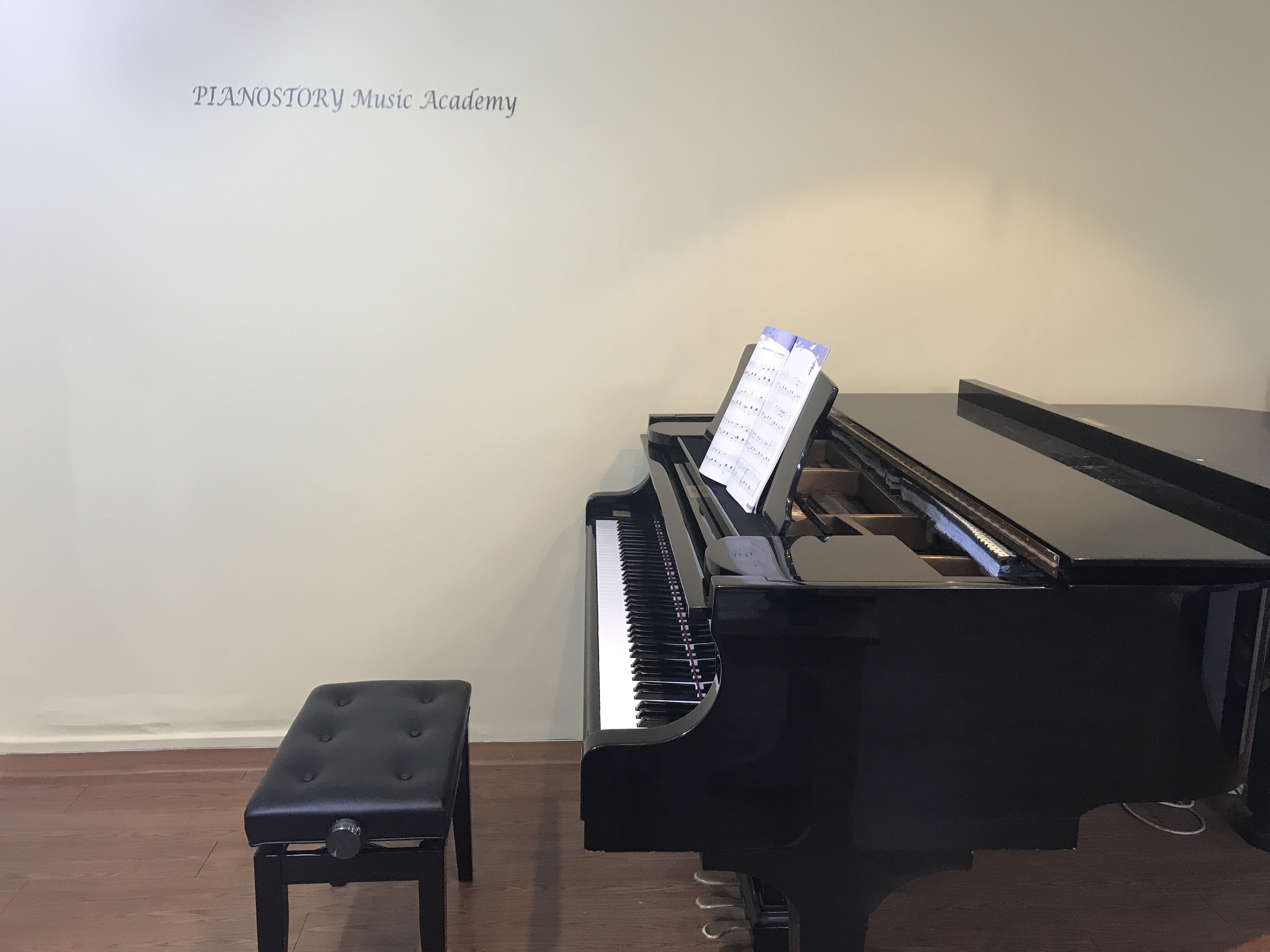 2번째 스튜디오 사진