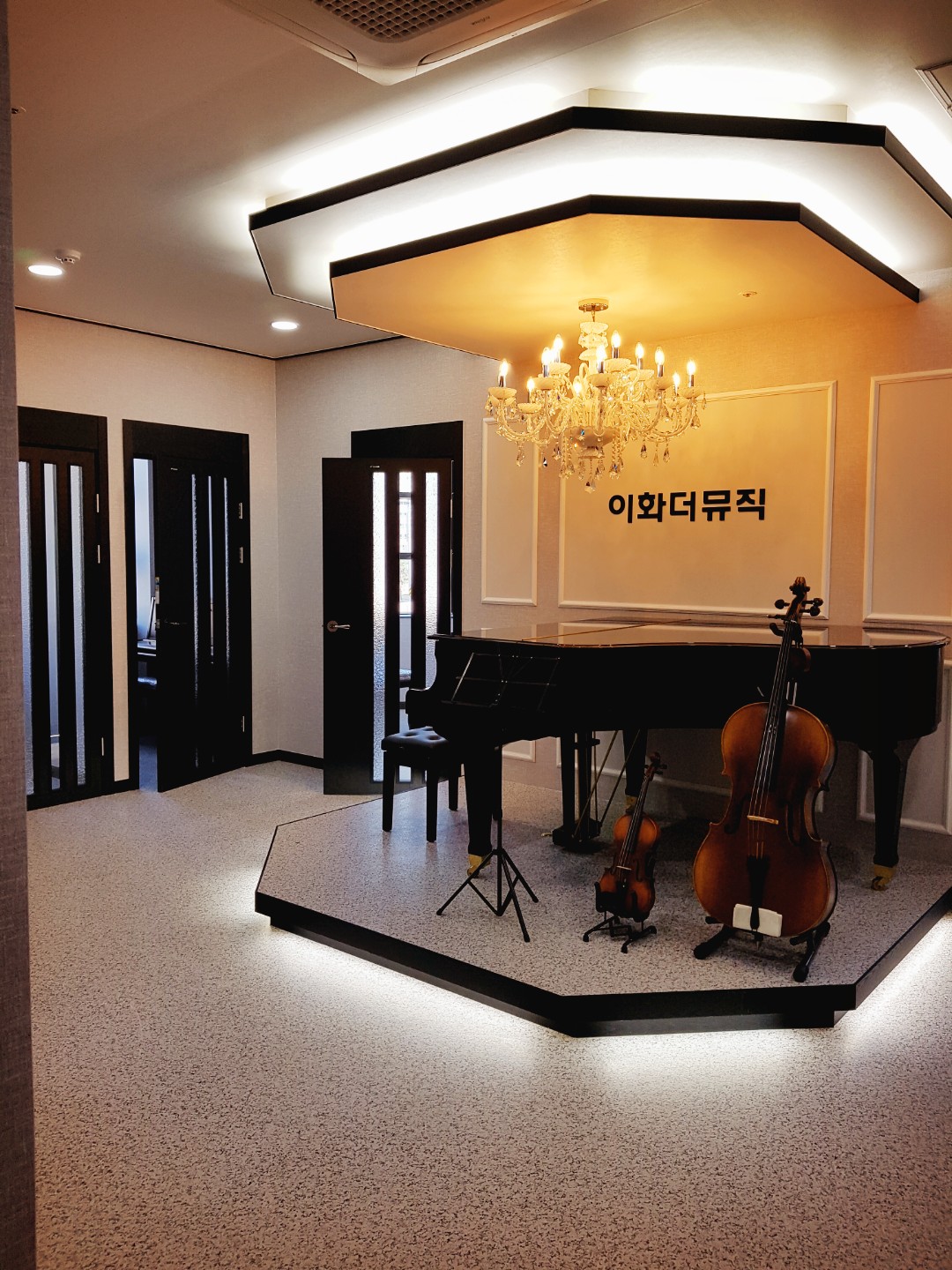 1번째 스튜디오 사진