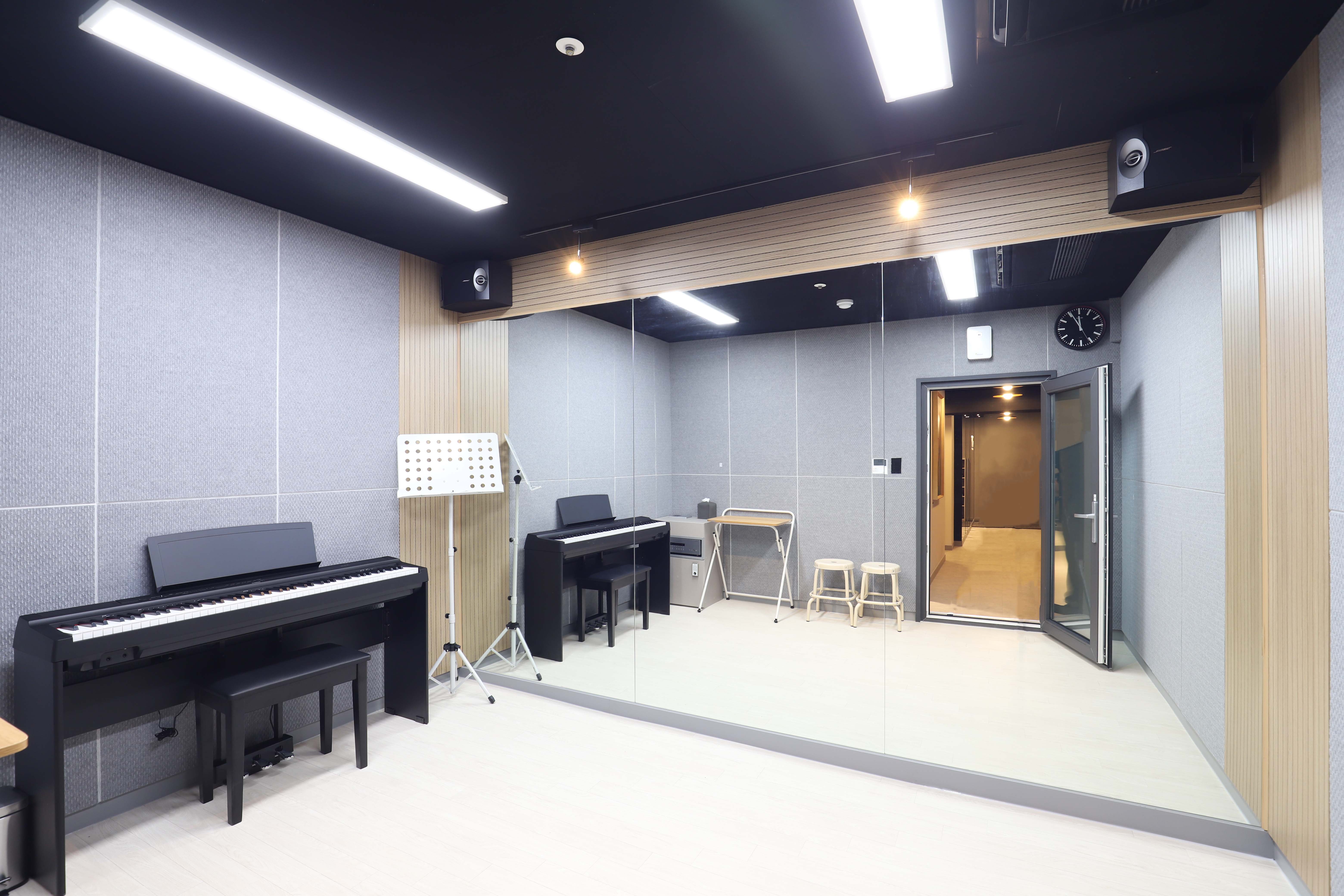 2번째 스튜디오 사진