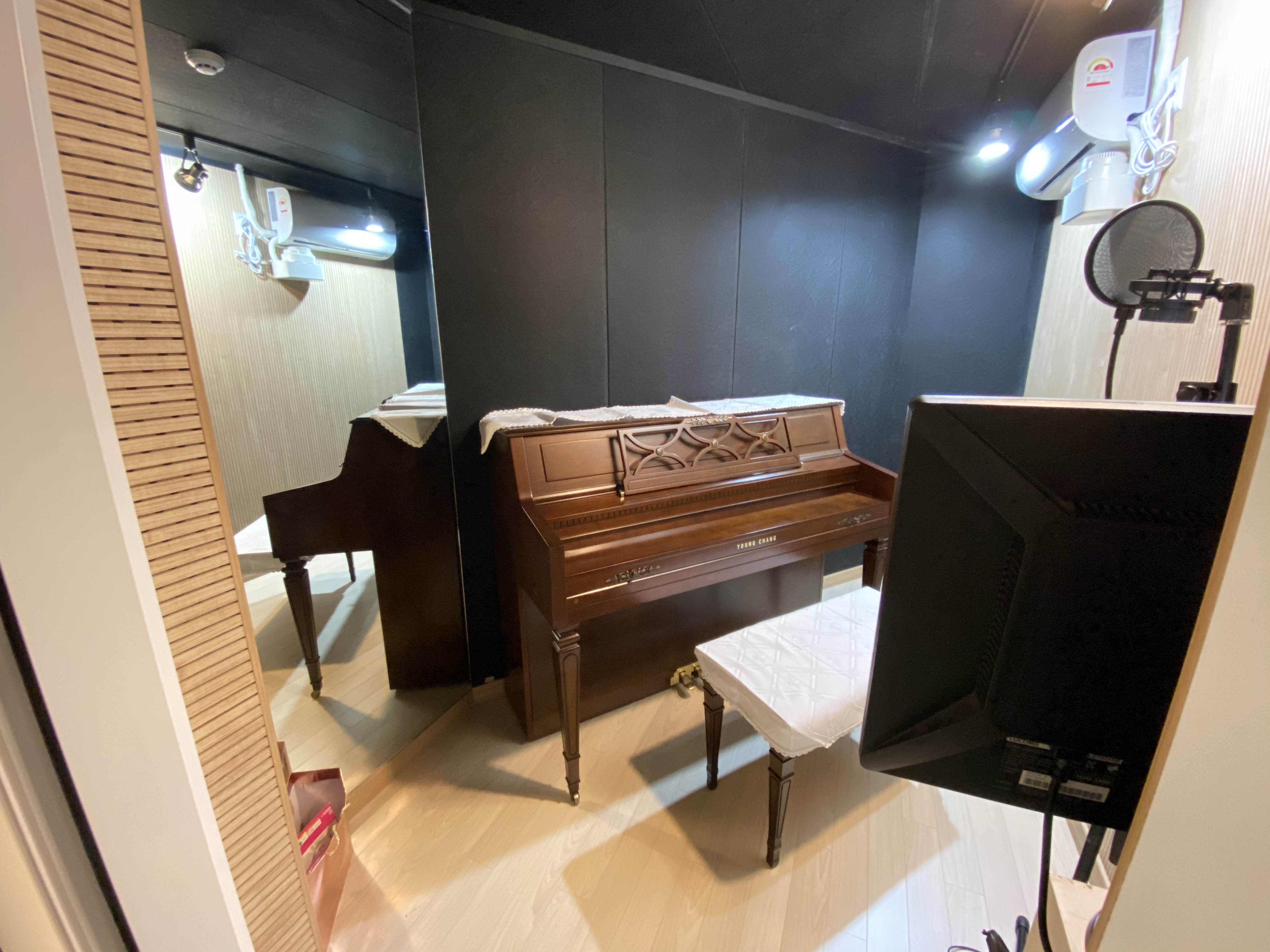 1번째 스튜디오 사진