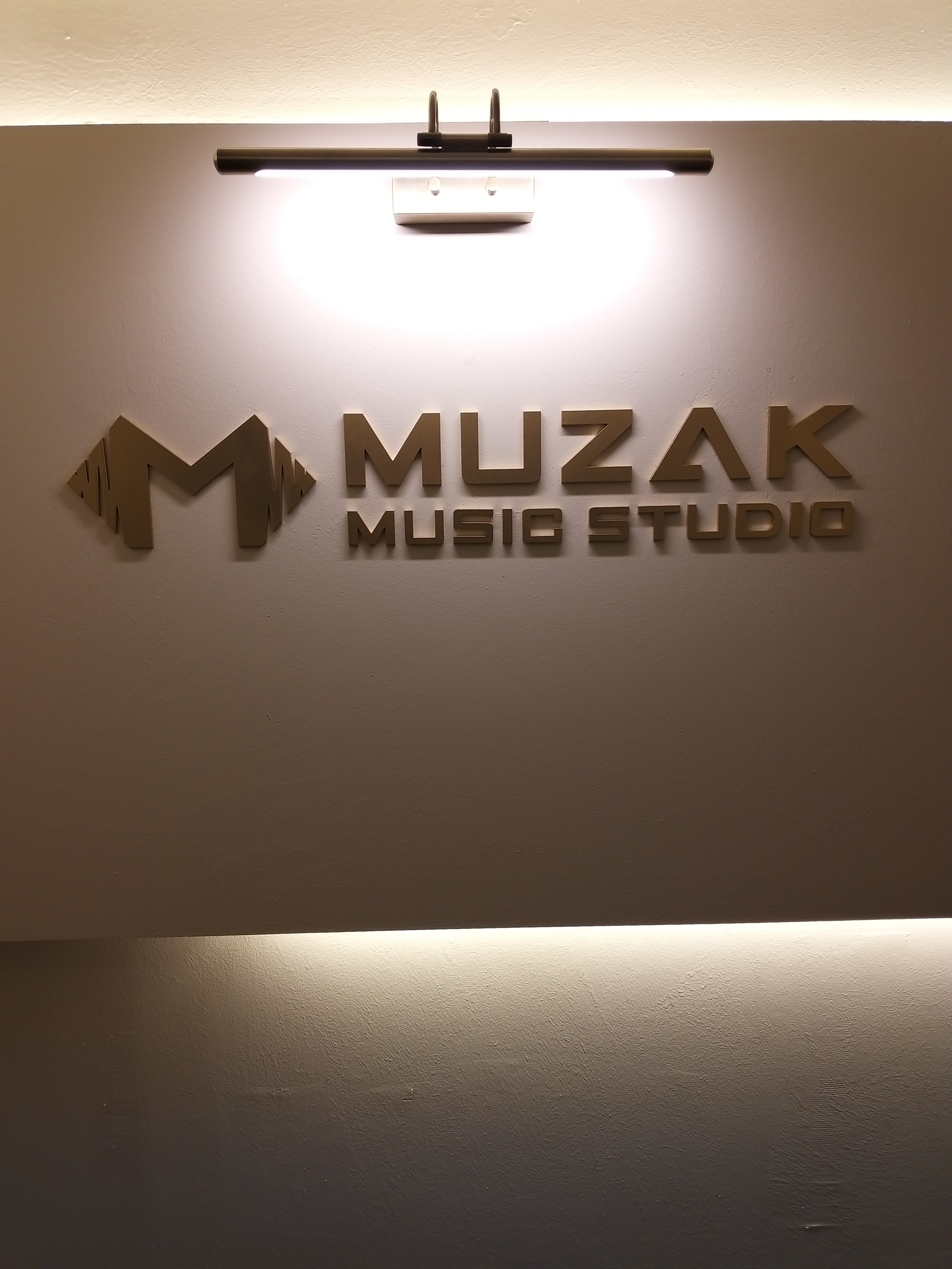 3번째 스튜디오 사진