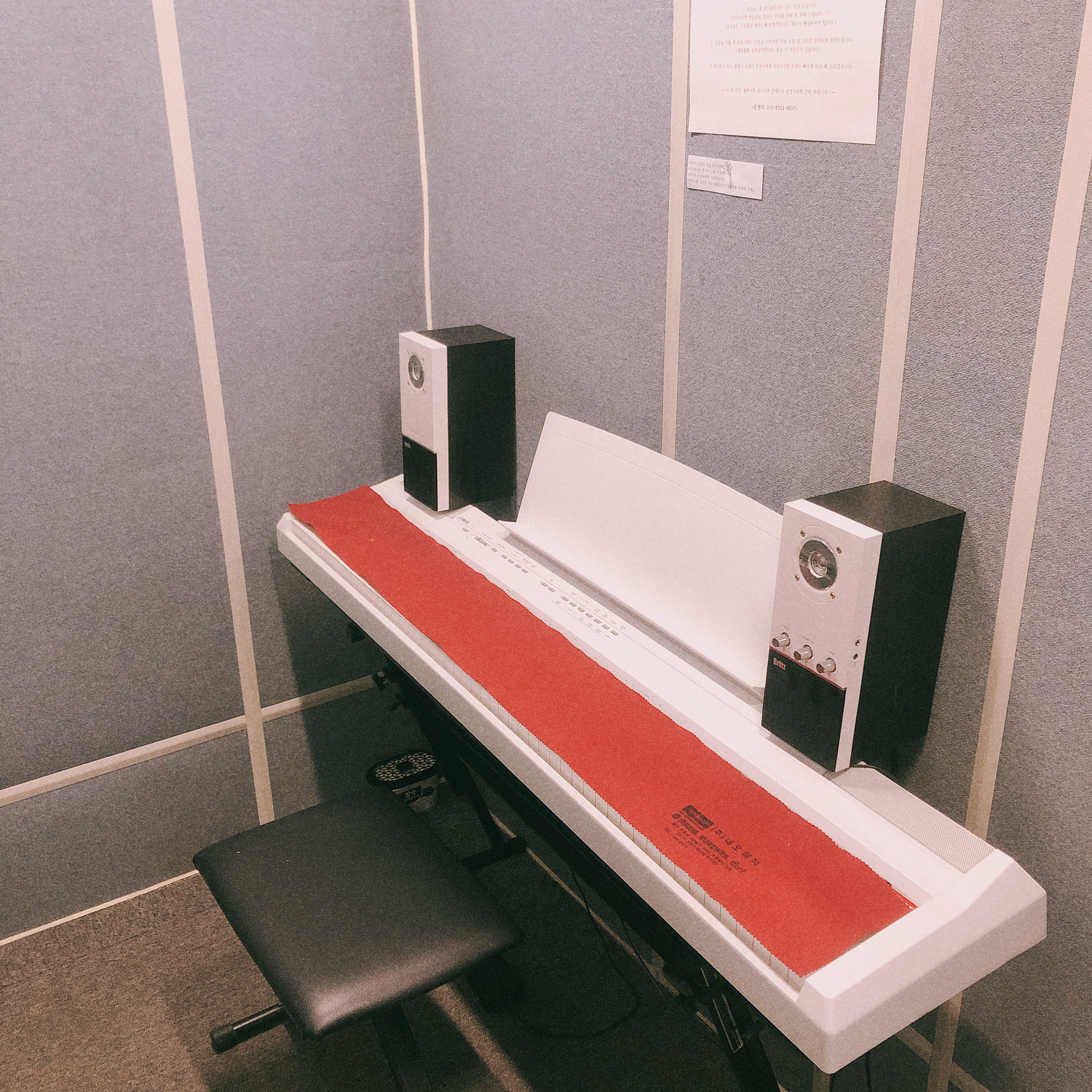 2번째 스튜디오 사진