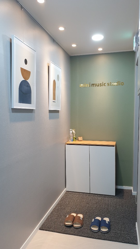 1번째 스튜디오 사진