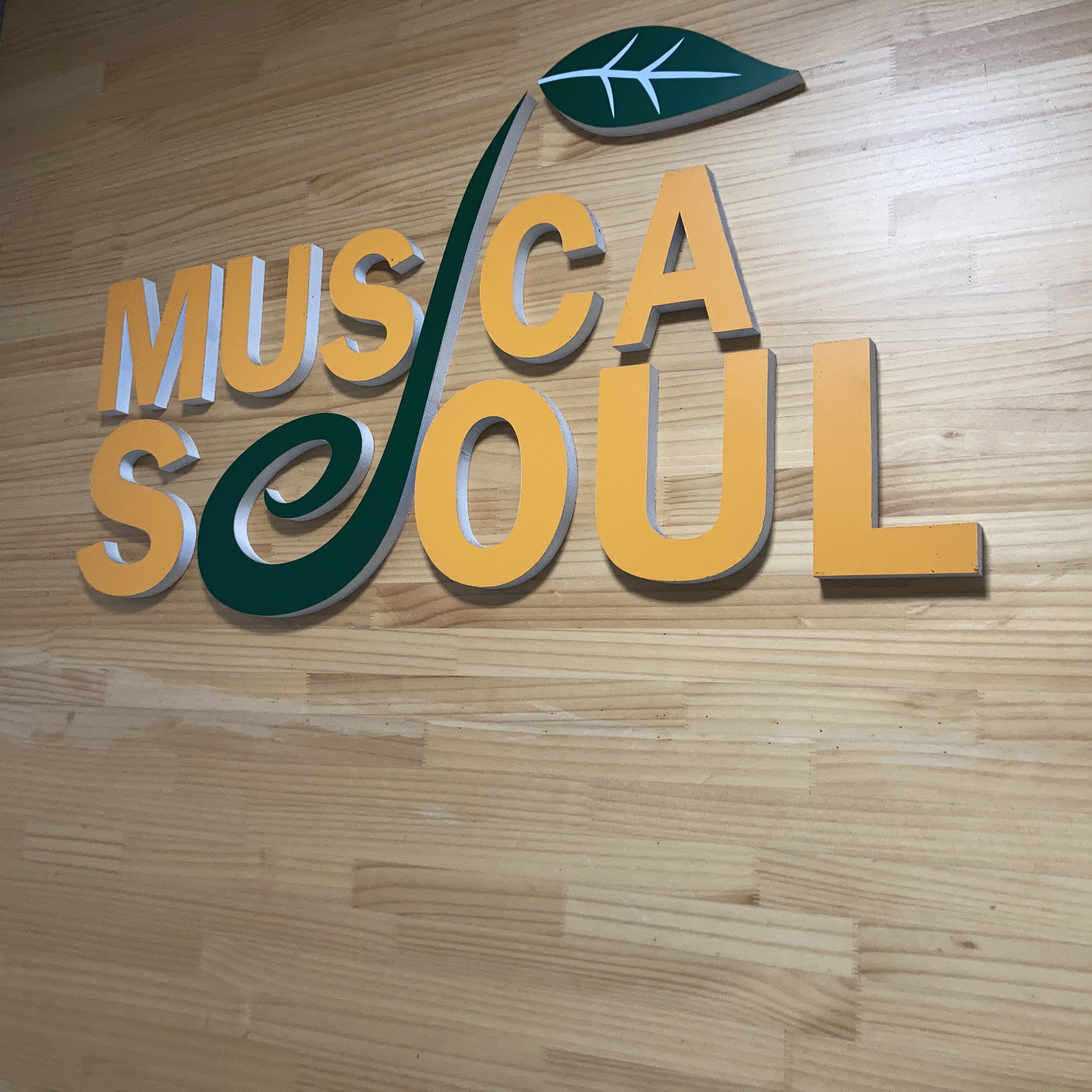 2번째 스튜디오 사진