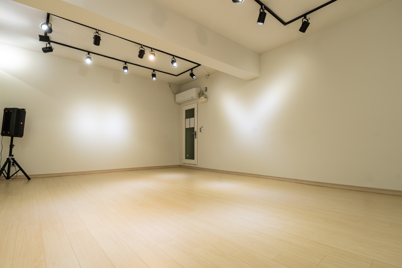 4번째 스튜디오 사진
