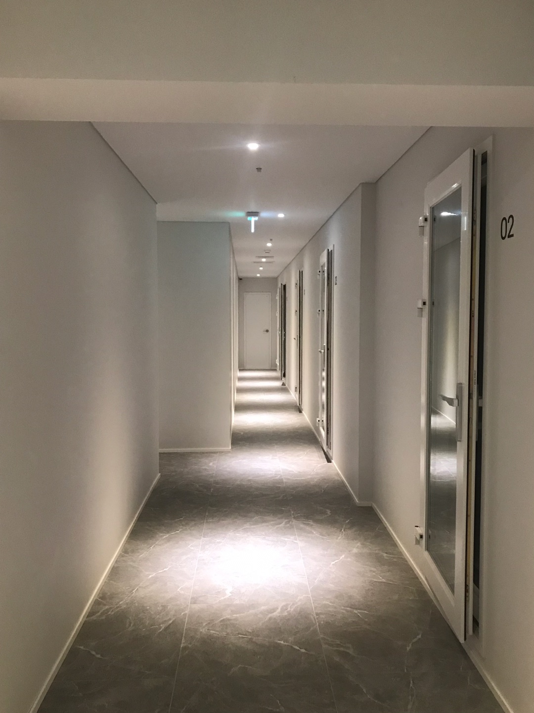 1번째 스튜디오 사진