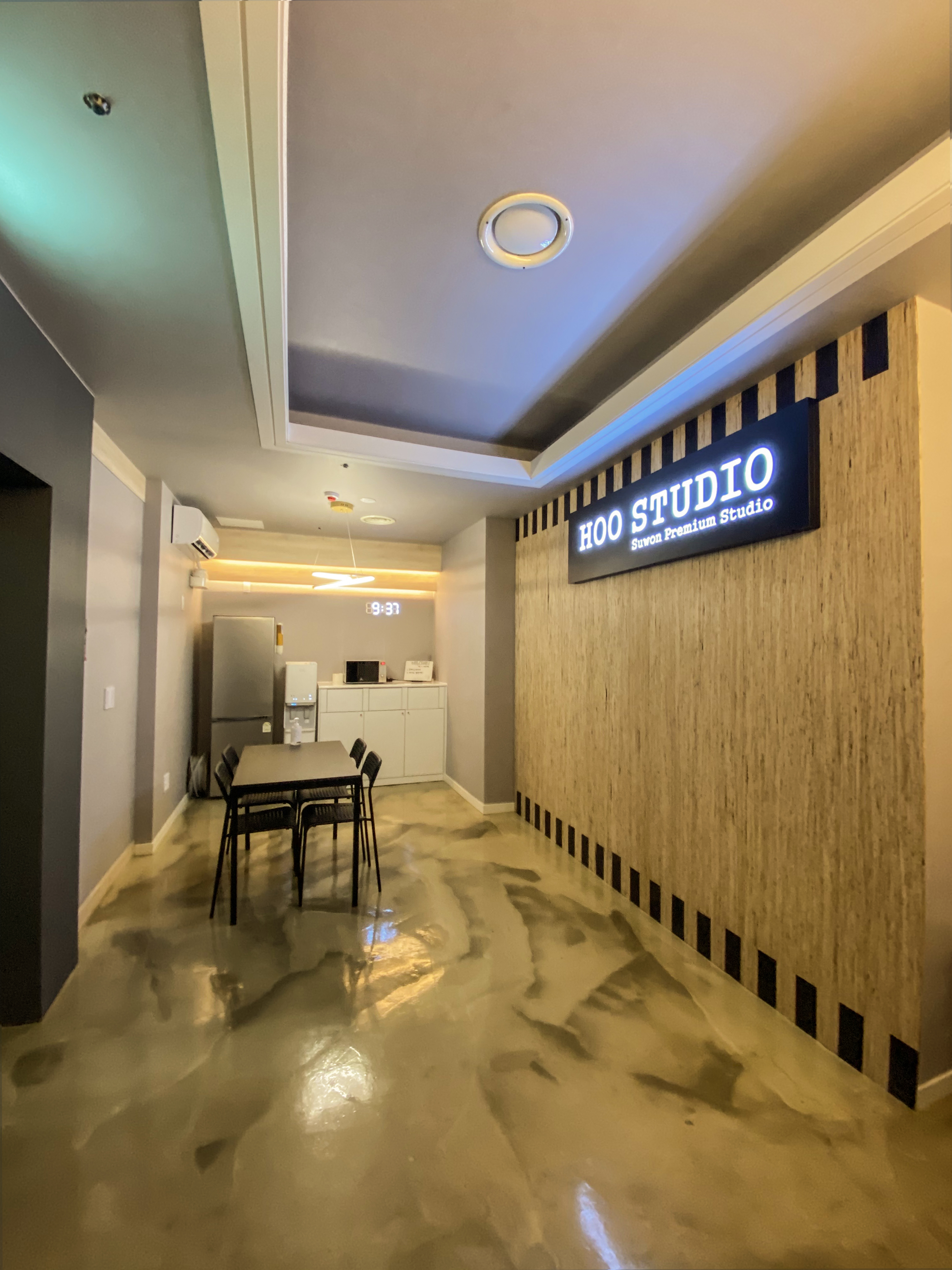 2번째 스튜디오 사진