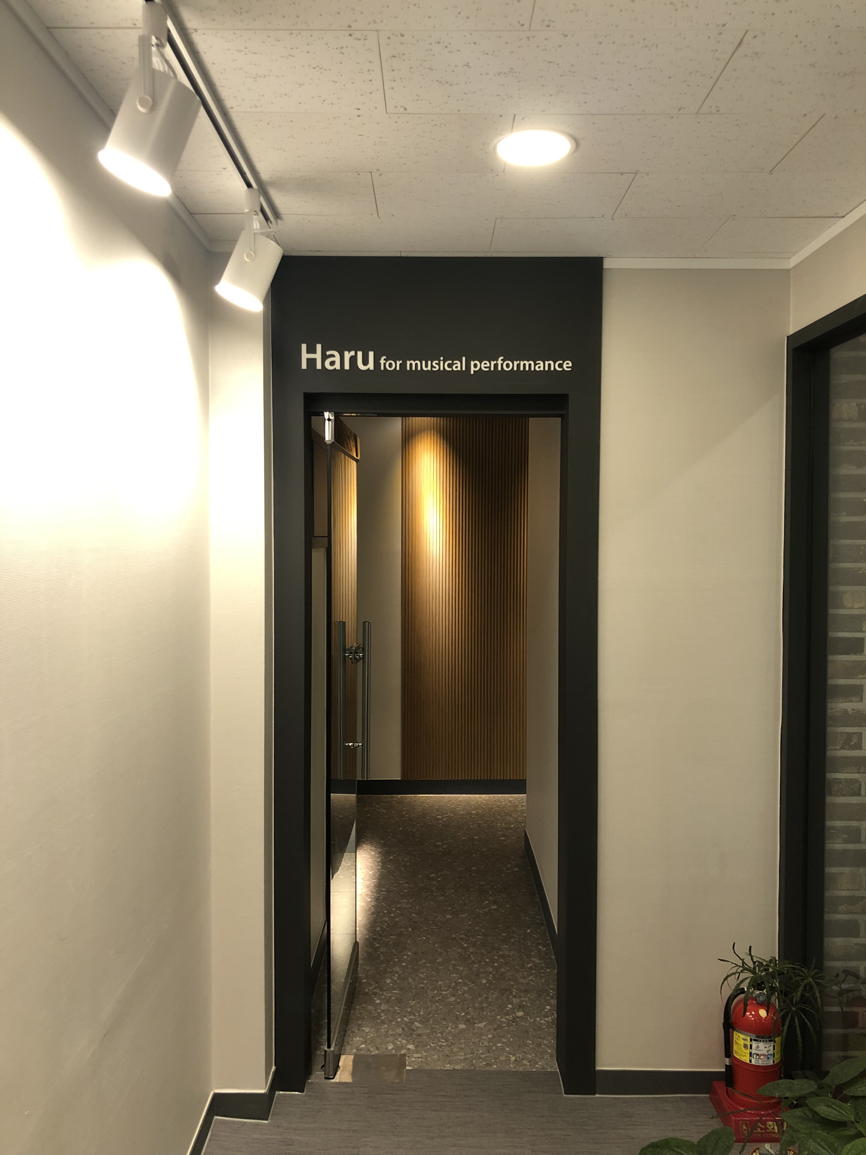 1번째 스튜디오 사진