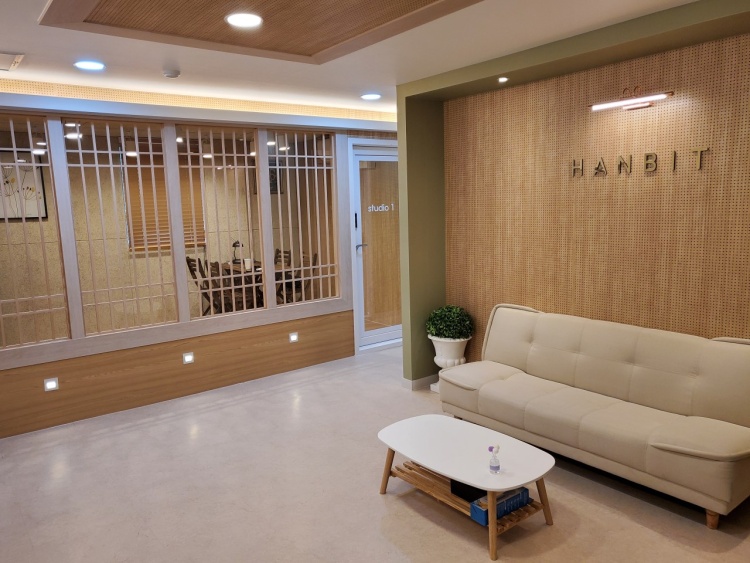 1번째 스튜디오 사진