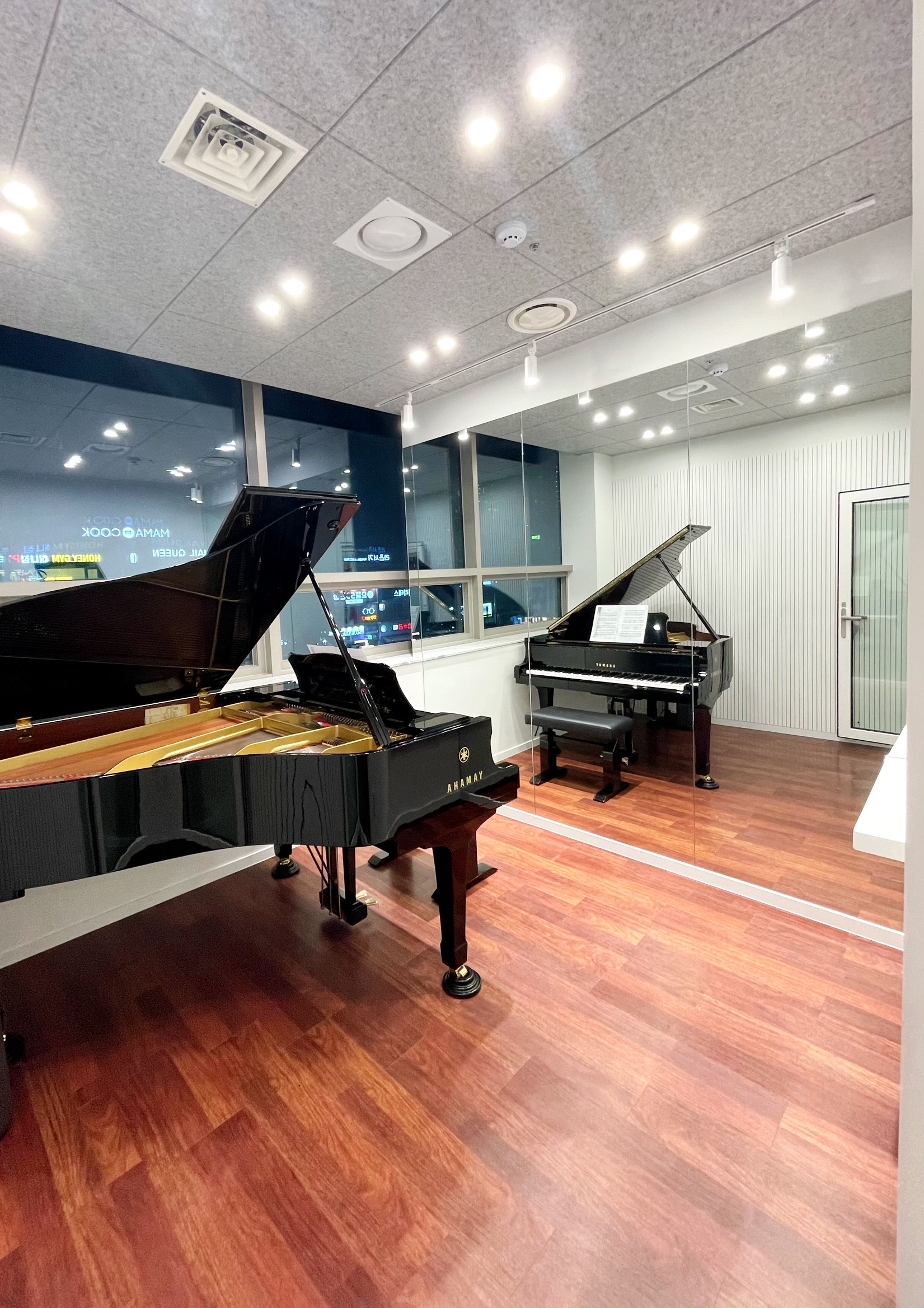 1번째 스튜디오 사진