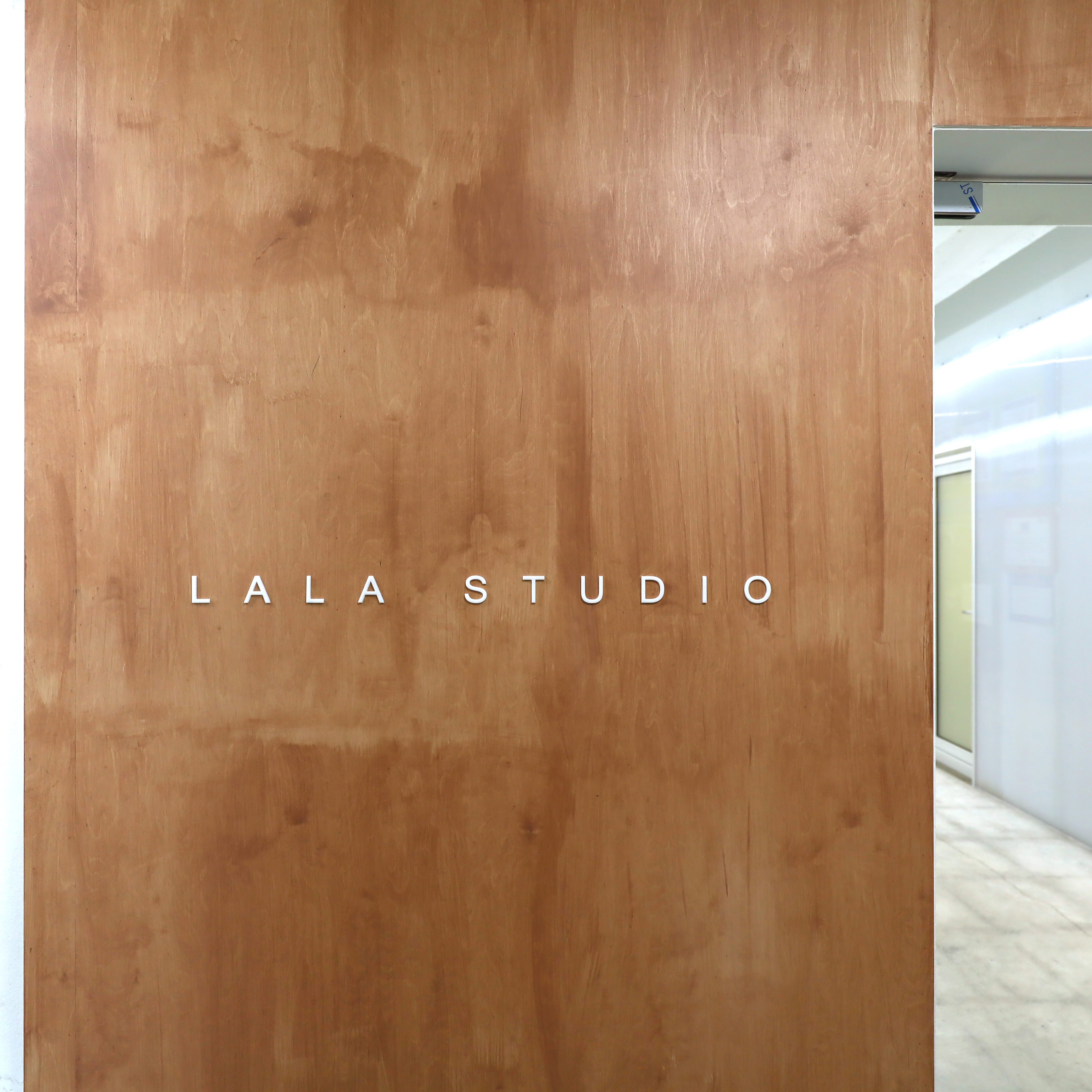 1번째 스튜디오 사진