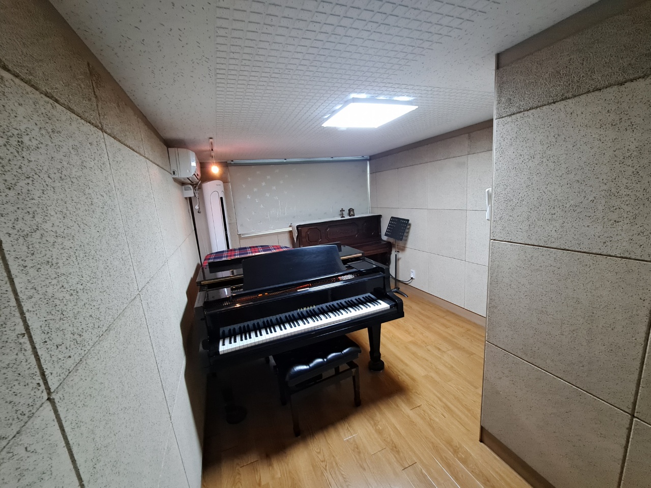 5번째 스튜디오 사진