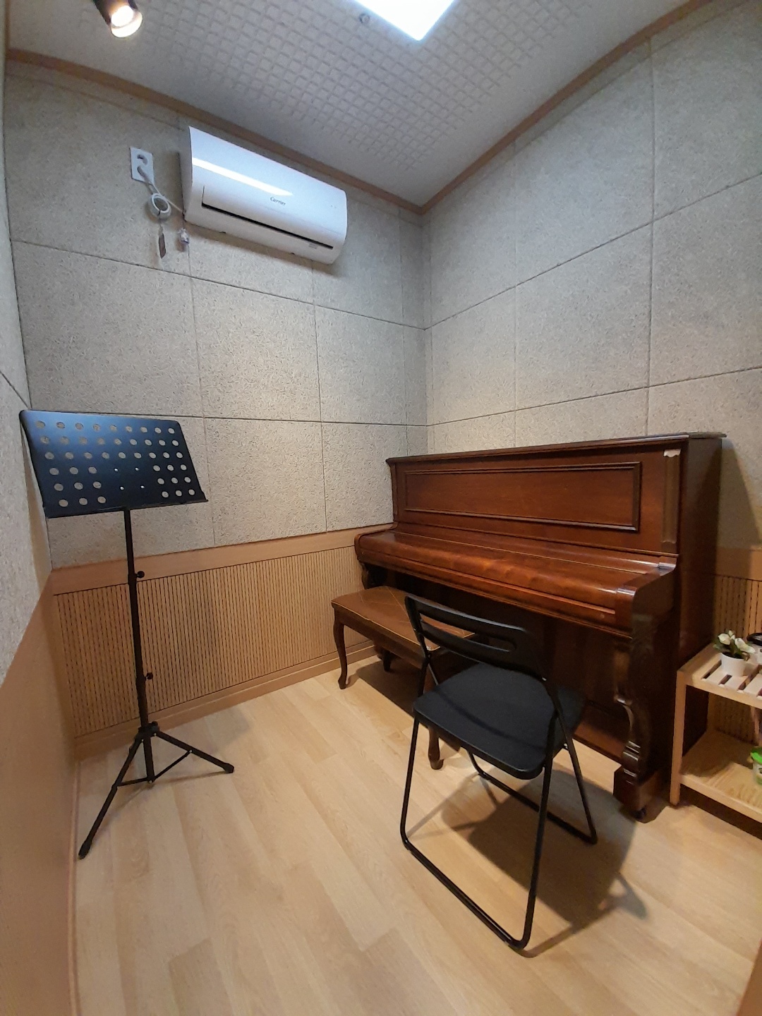 5번째 스튜디오 사진