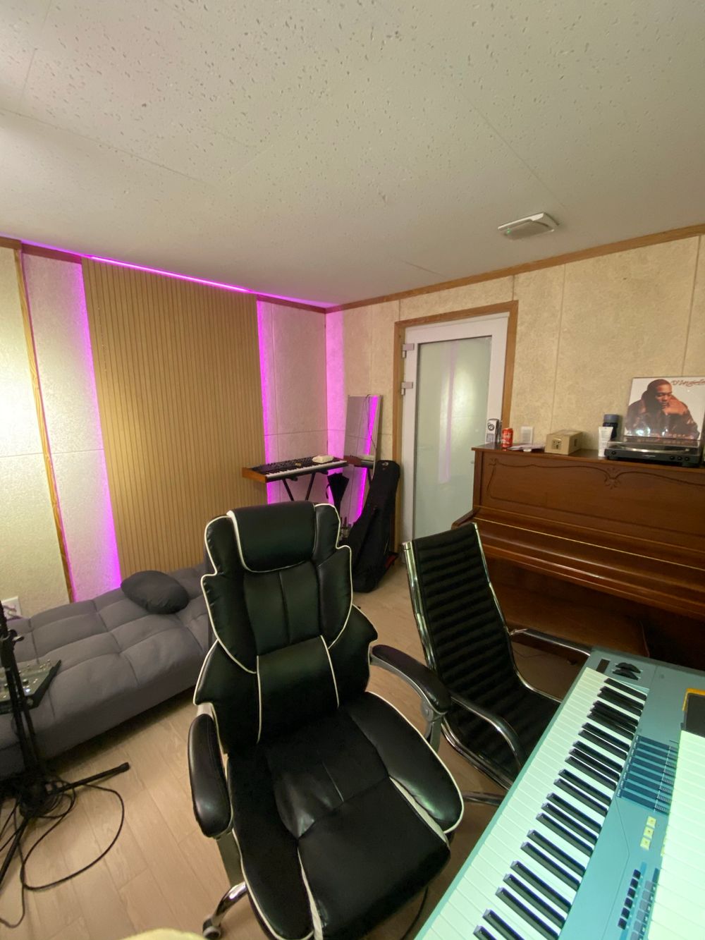 1번째 스튜디오 사진