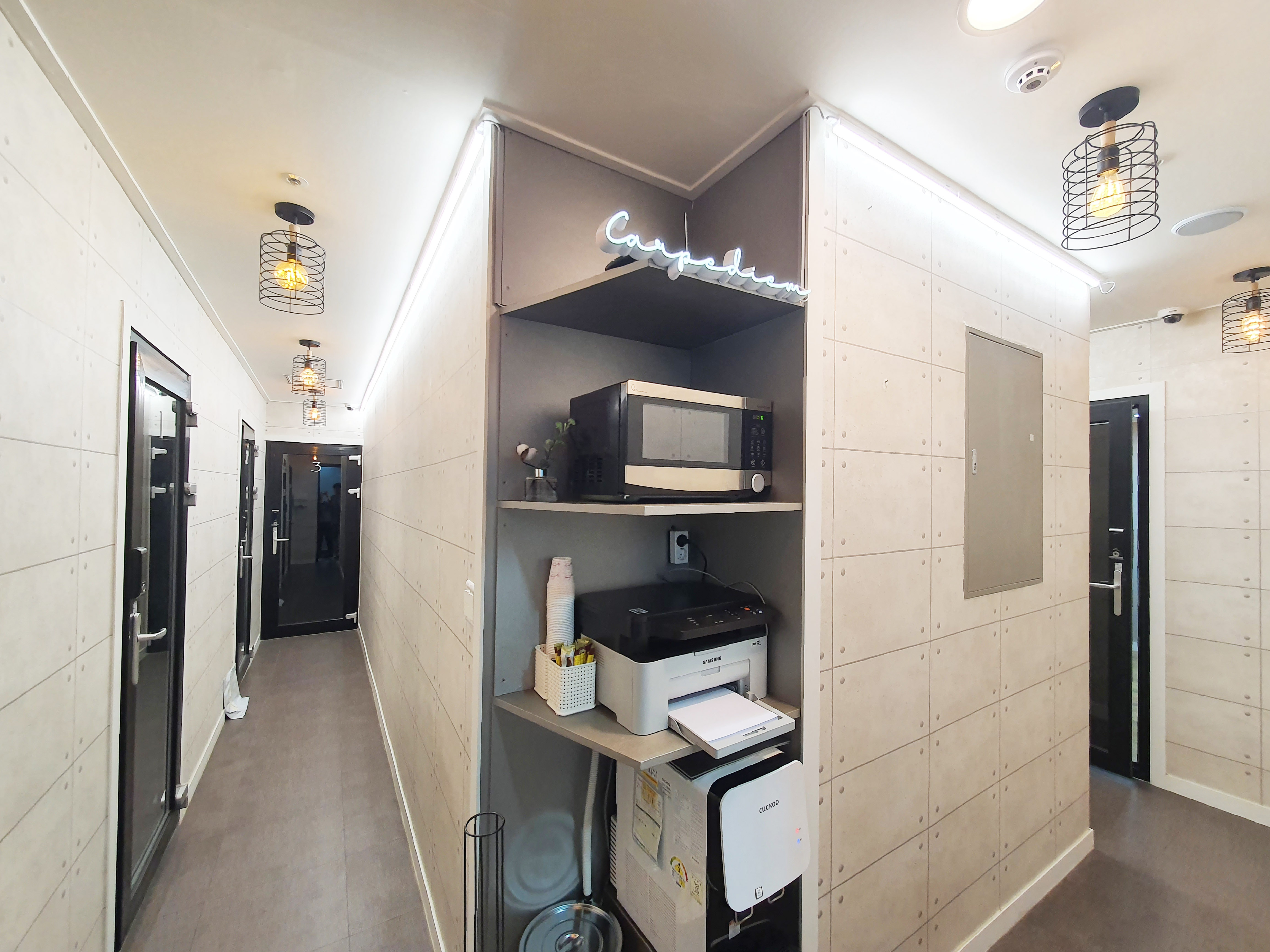 1번째 스튜디오 사진