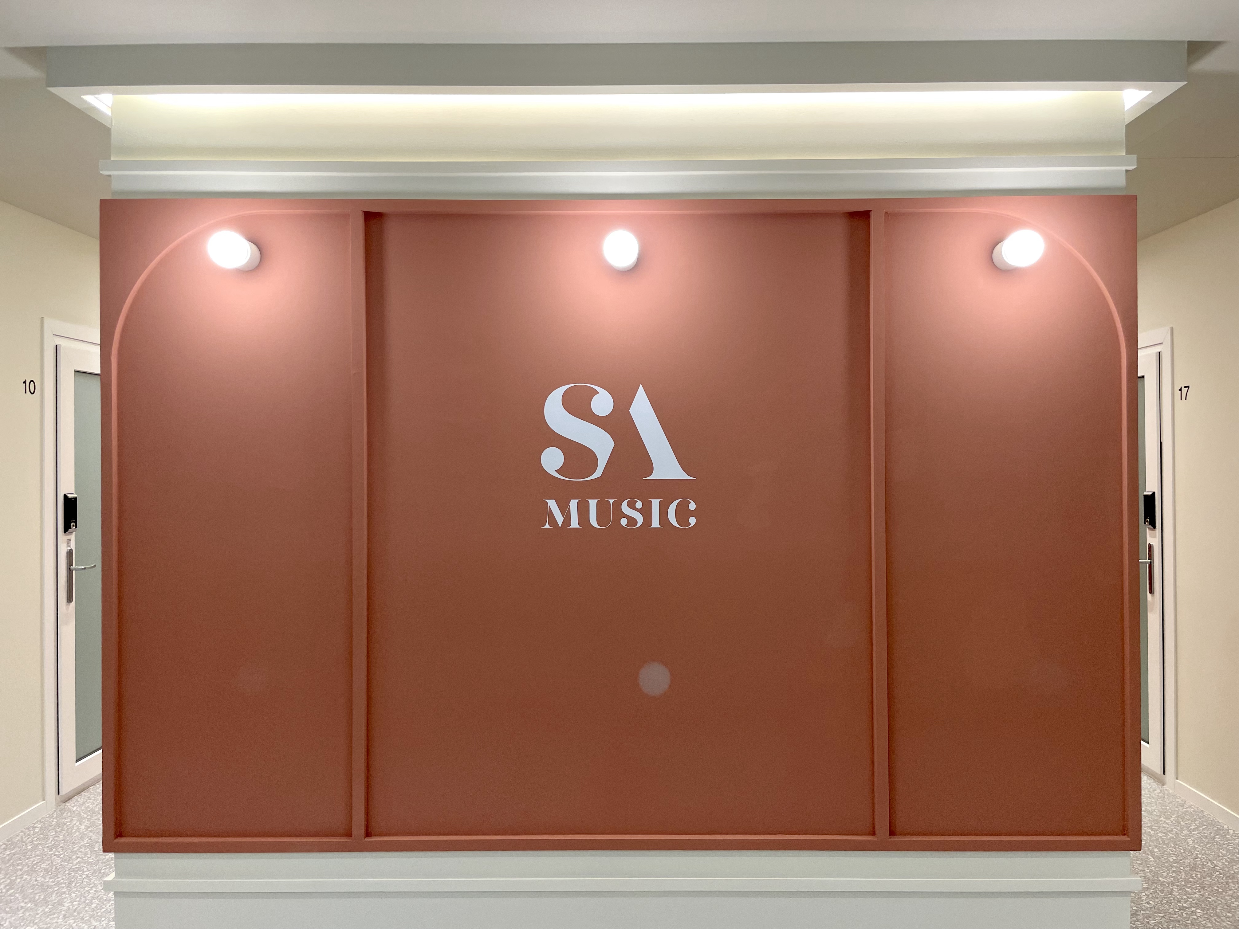 1번째 스튜디오 사진