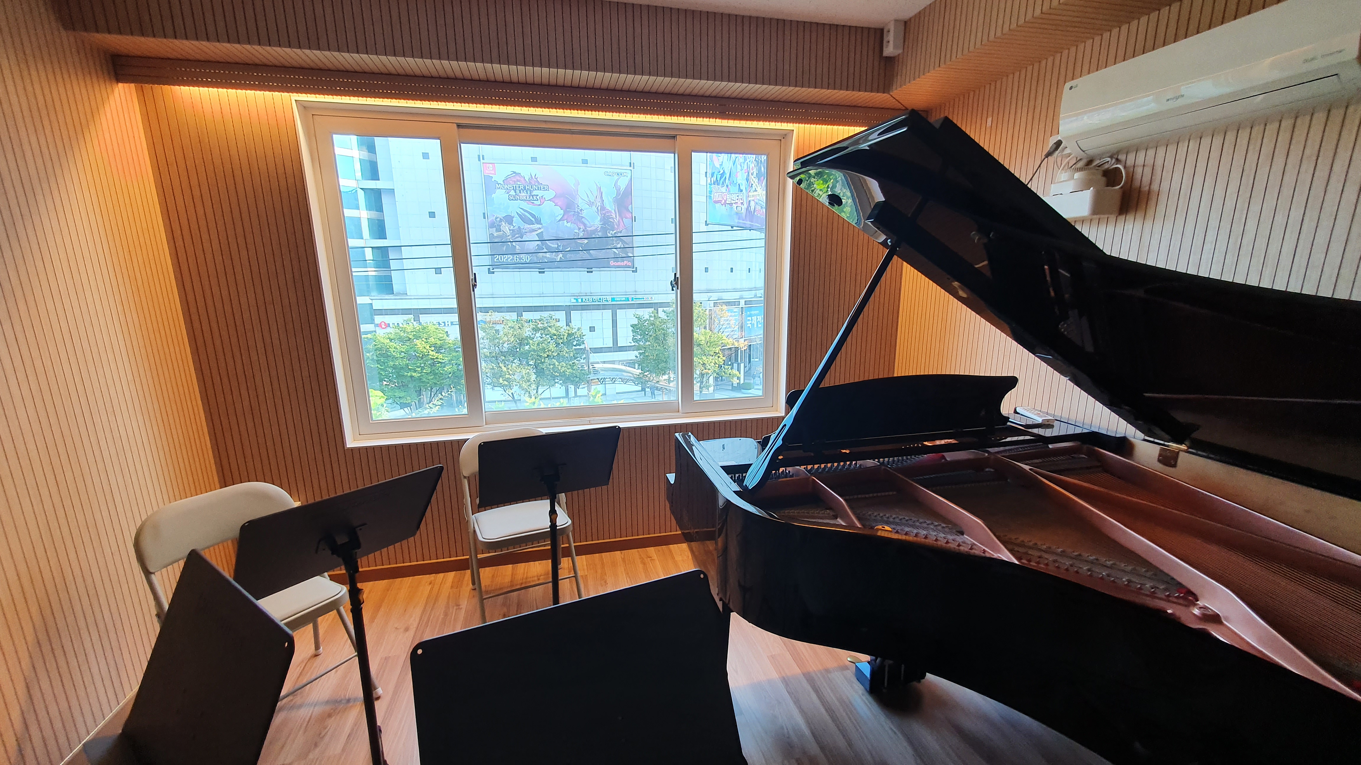 5번째 스튜디오 사진