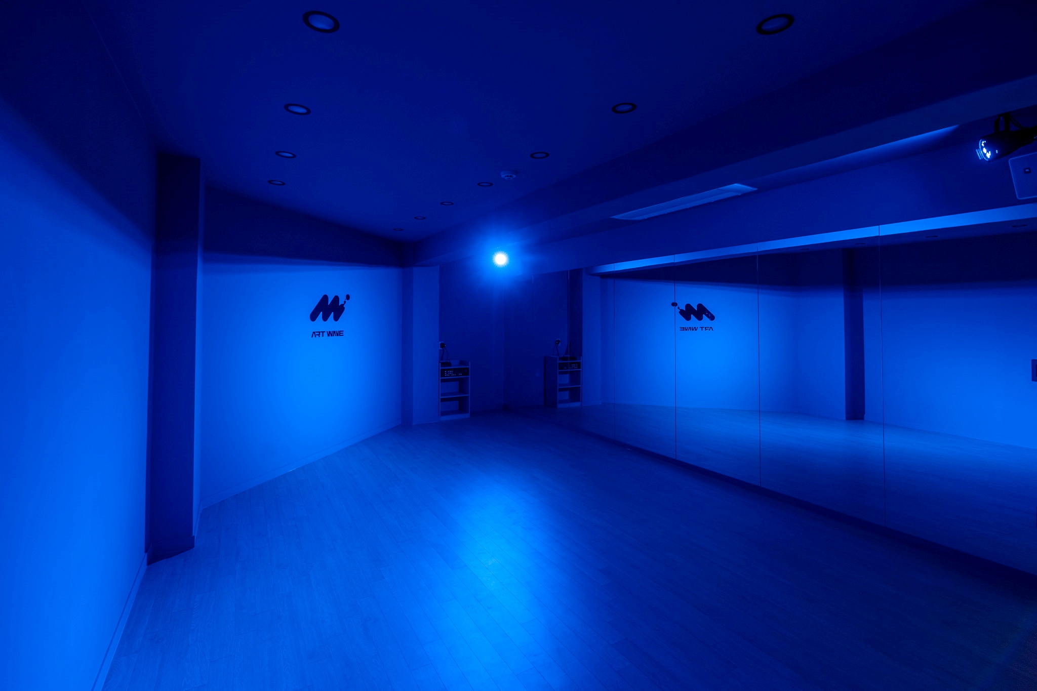 2번째 스튜디오 사진