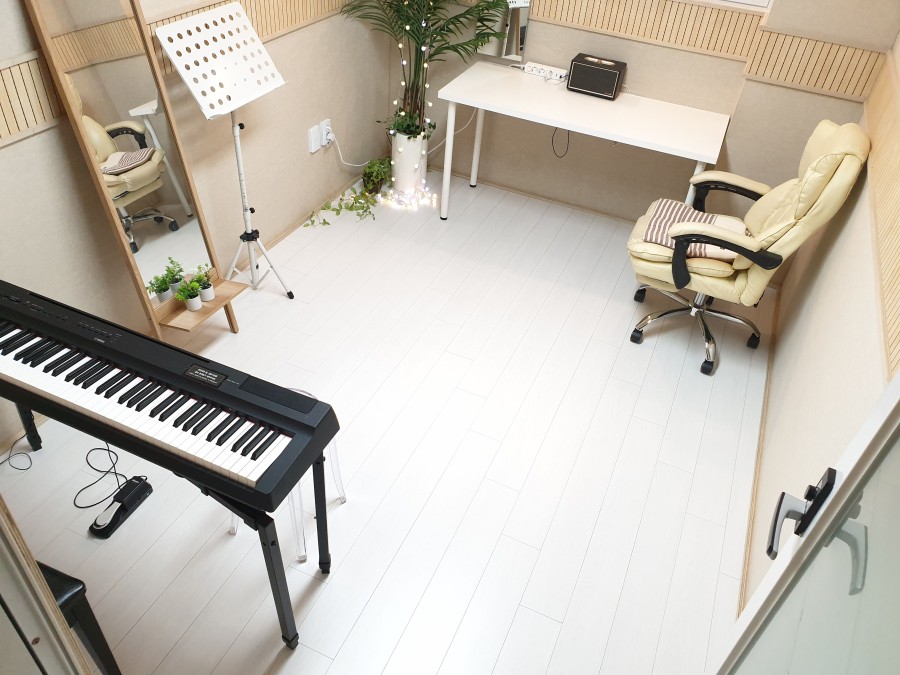 2번째 스튜디오 사진