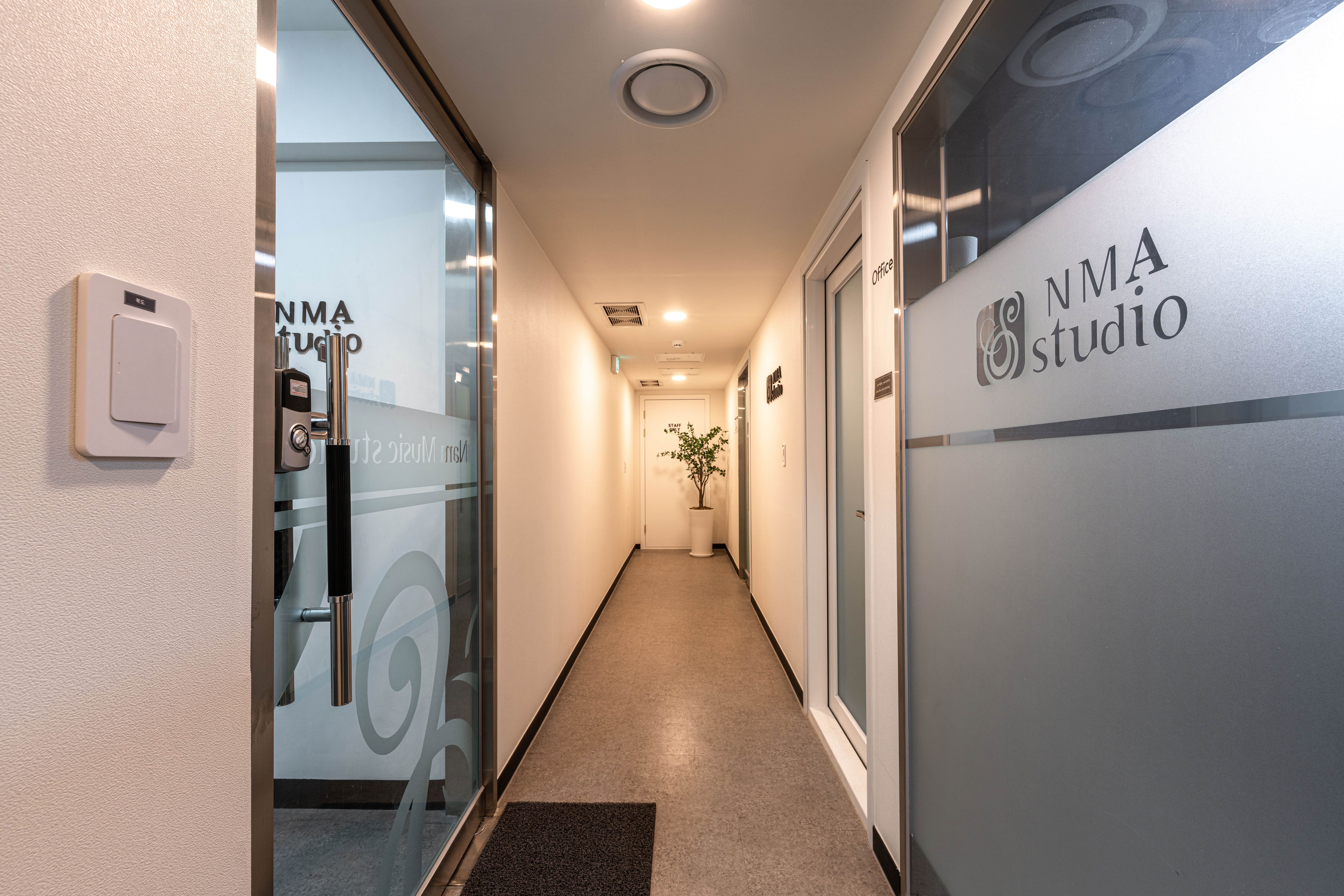 3번째 스튜디오 사진