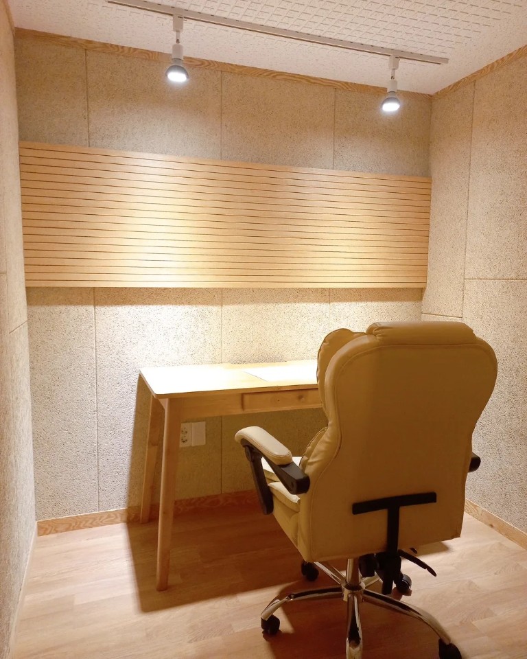 1번째 스튜디오 사진