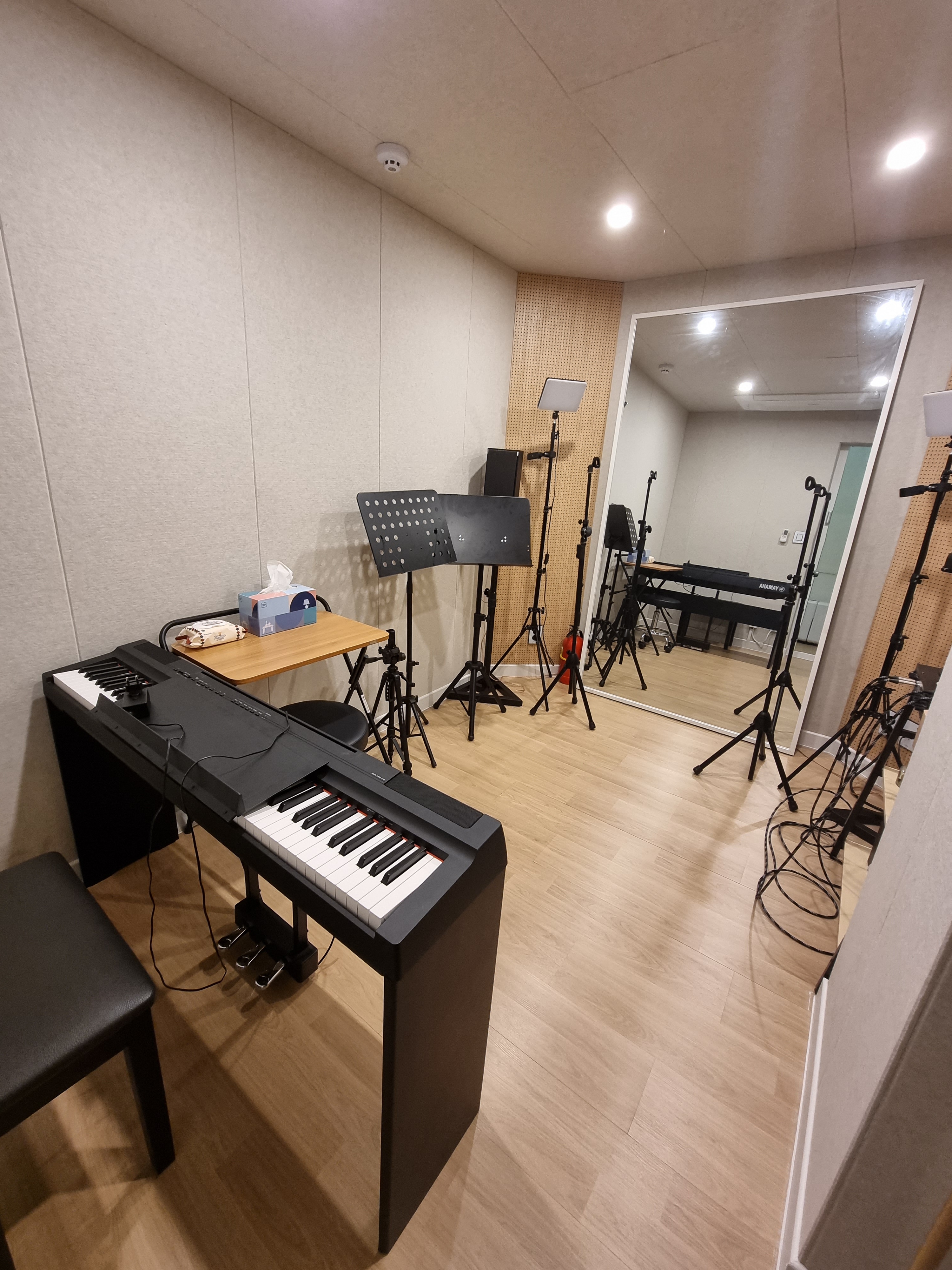 2번째 스튜디오 사진