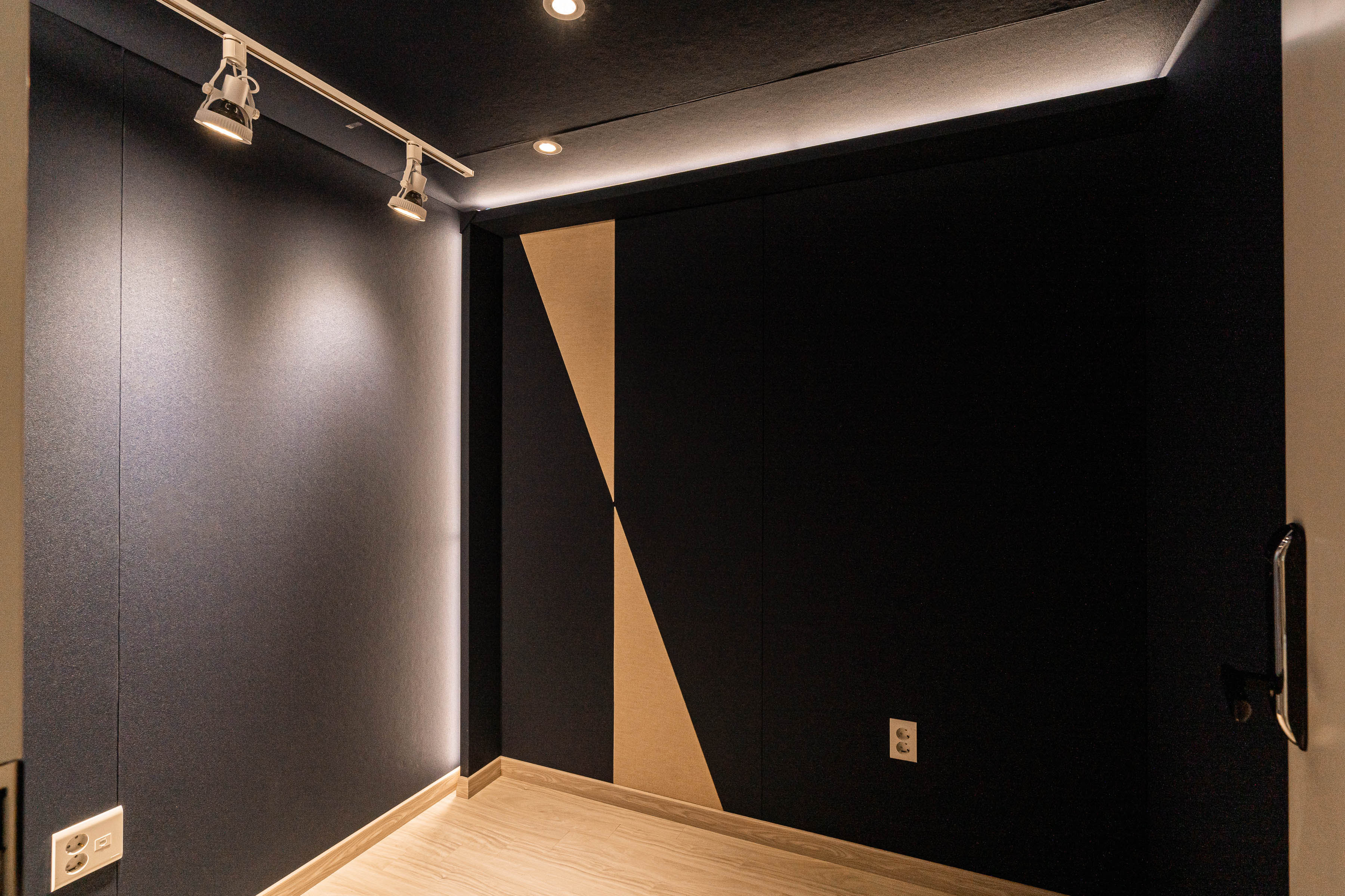 1번째 스튜디오 사진