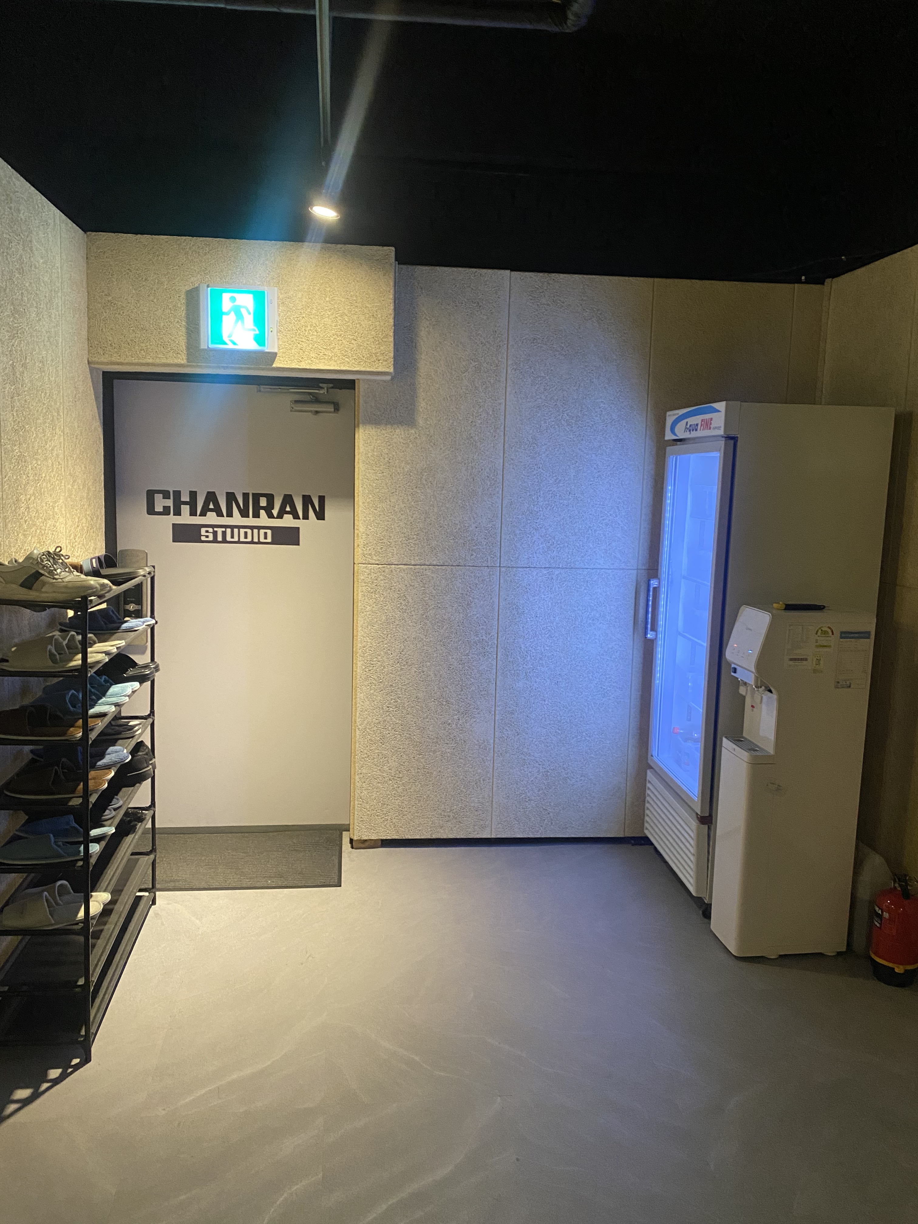 3번째 스튜디오 사진