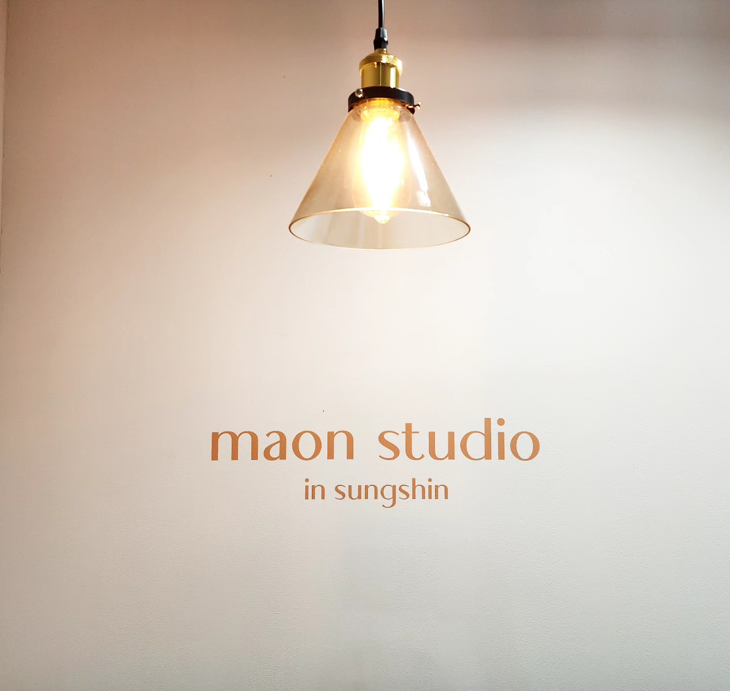 1번째 스튜디오 사진