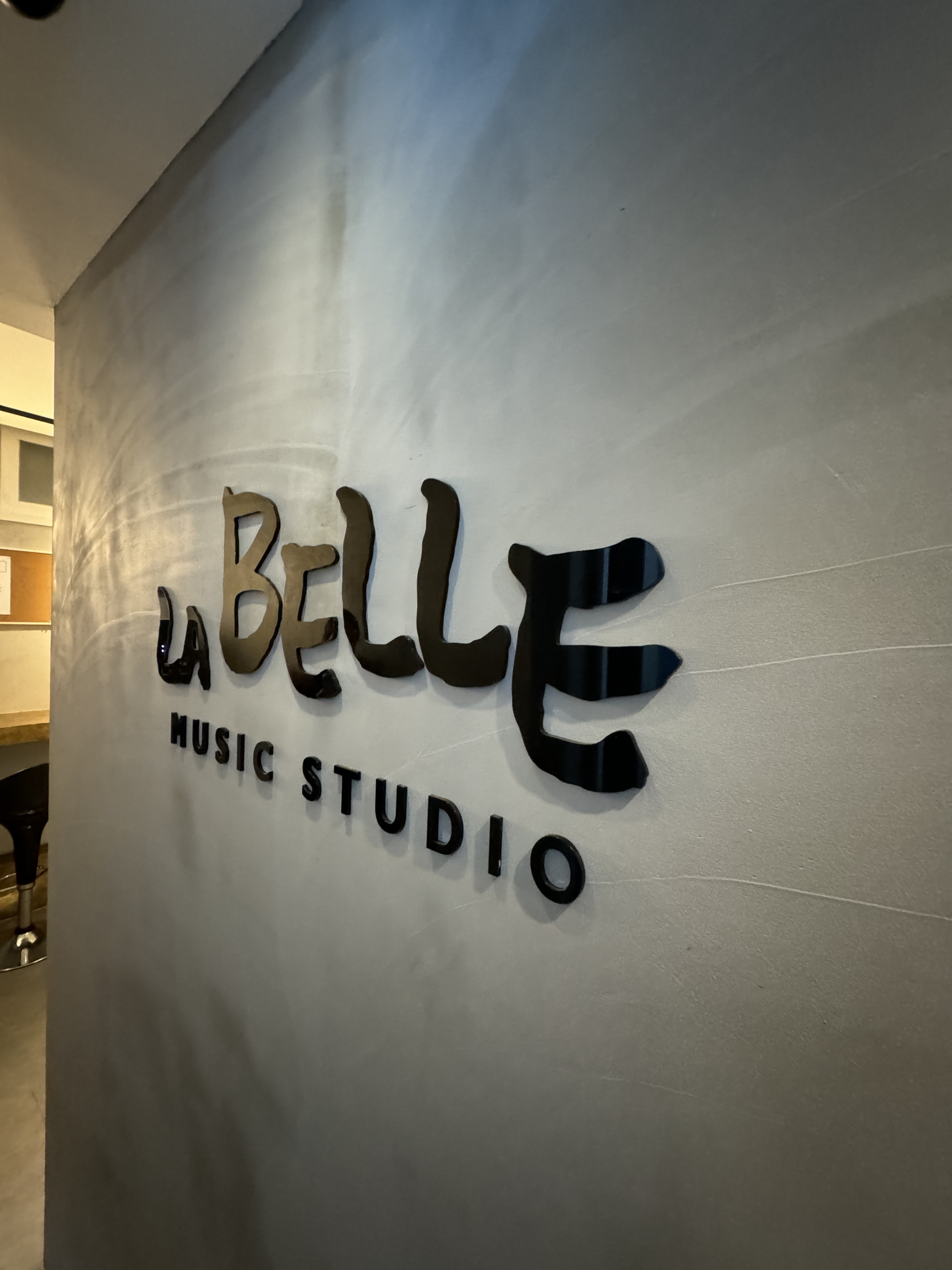 1번째 스튜디오 사진