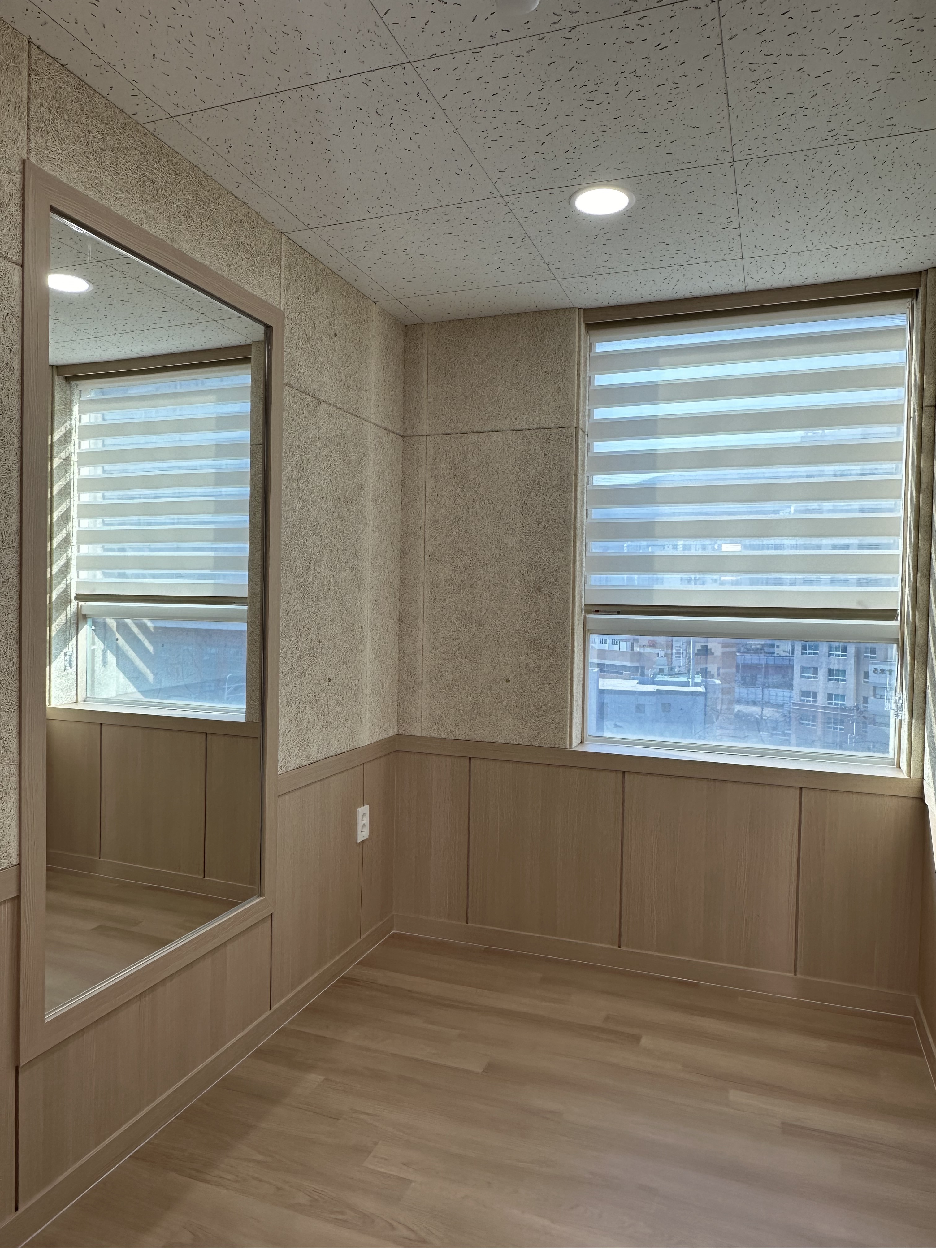 4번째 스튜디오 사진