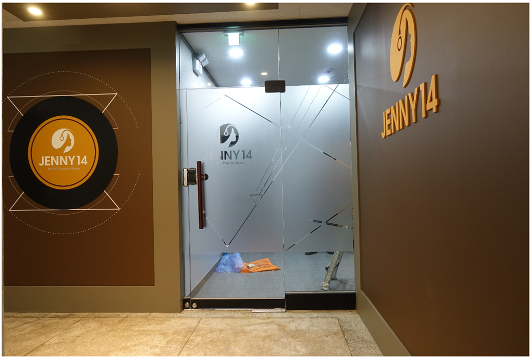 1번째 스튜디오 사진