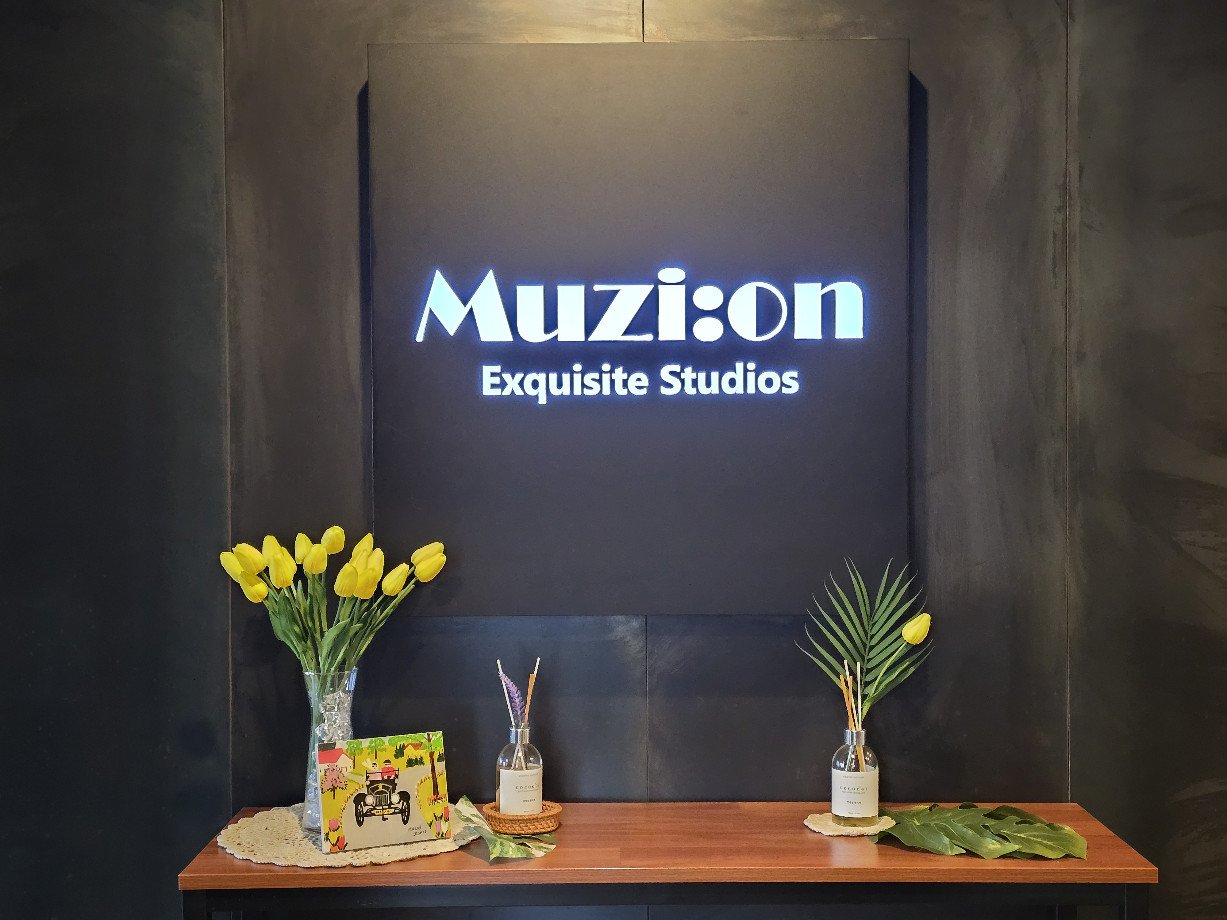 1번째 스튜디오 사진