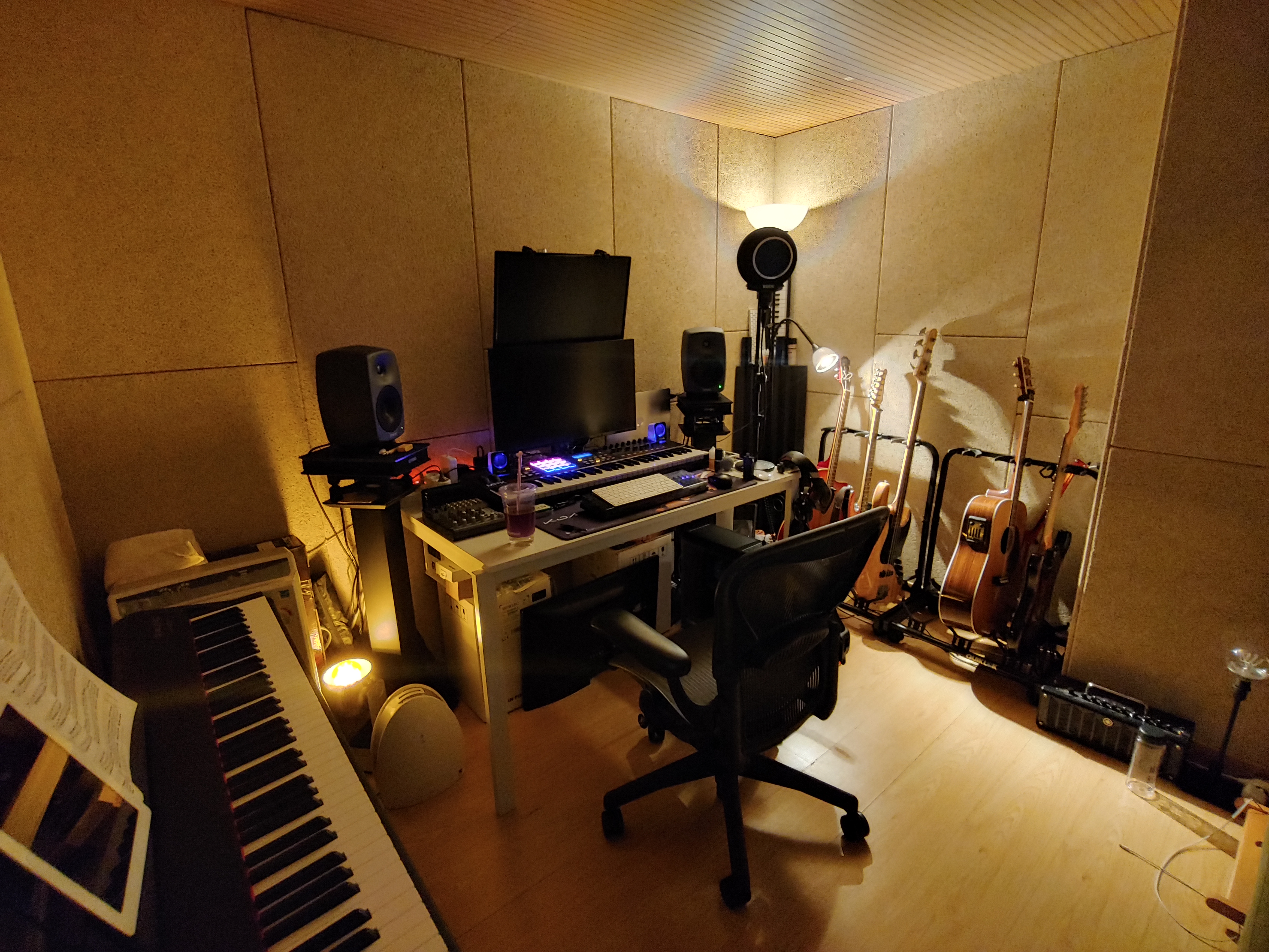 1번째 스튜디오 사진