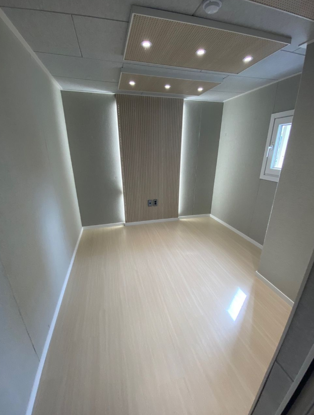 1번째 스튜디오 사진