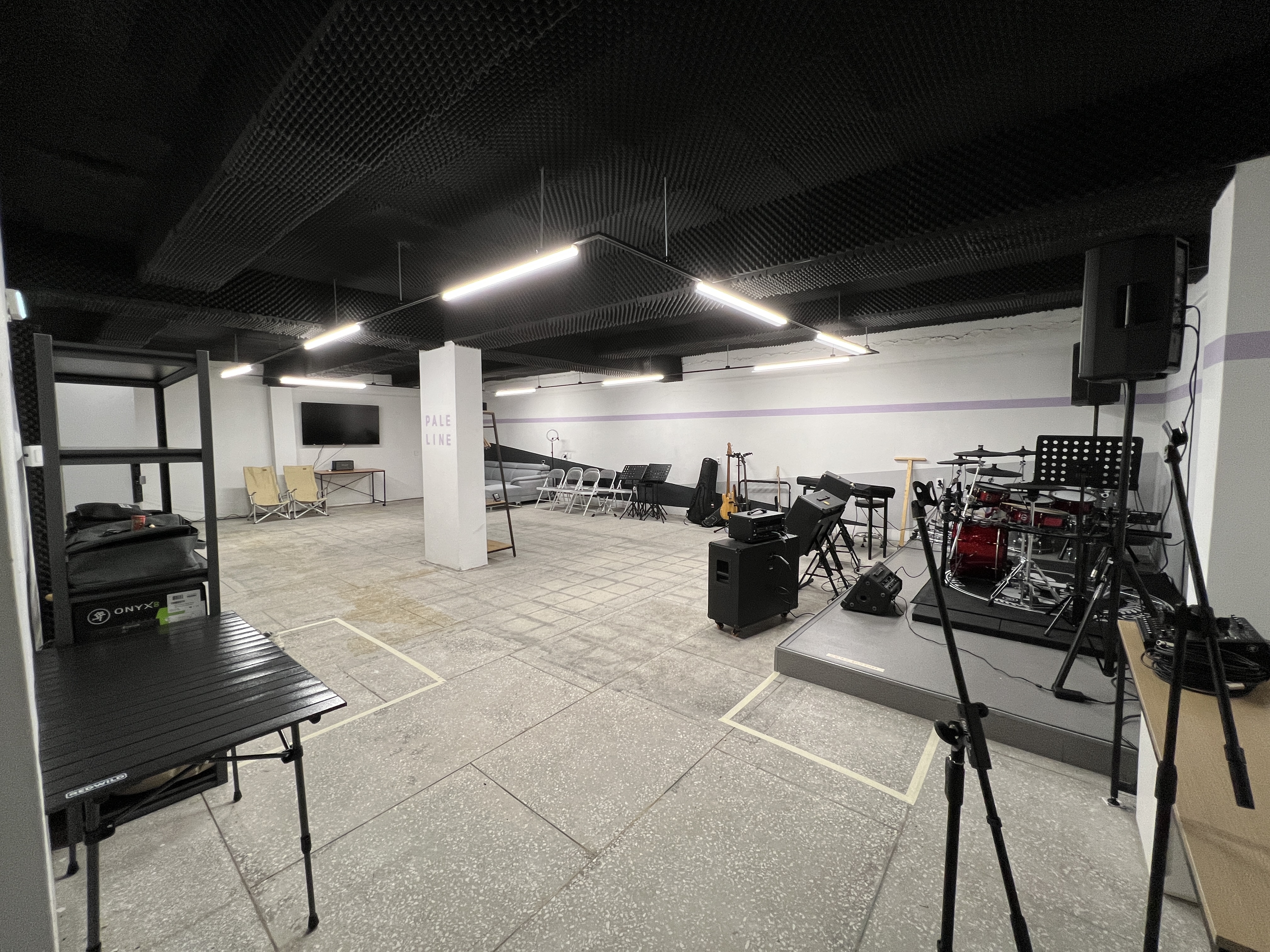 1번째 스튜디오 사진