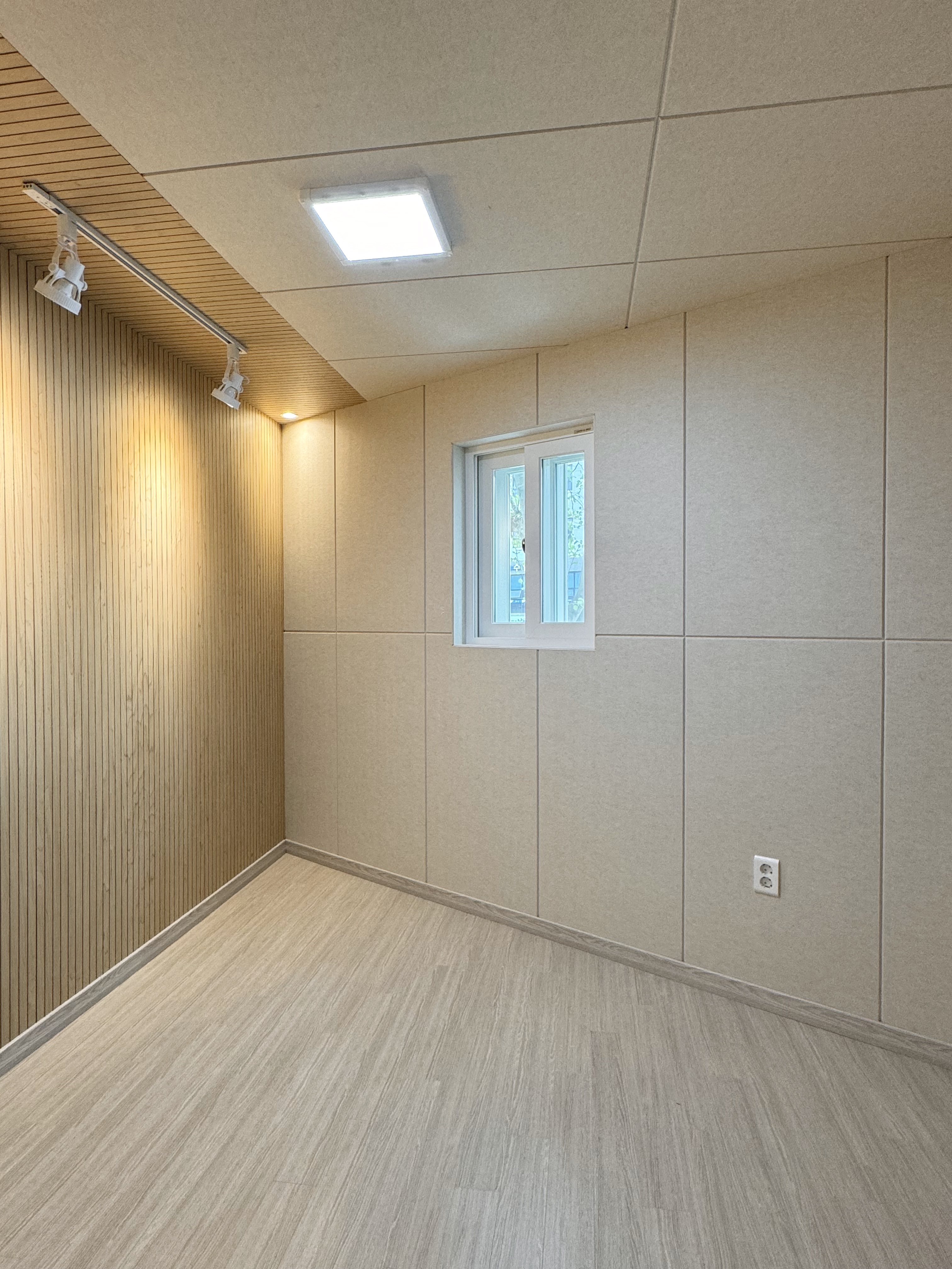 5번째 스튜디오 사진