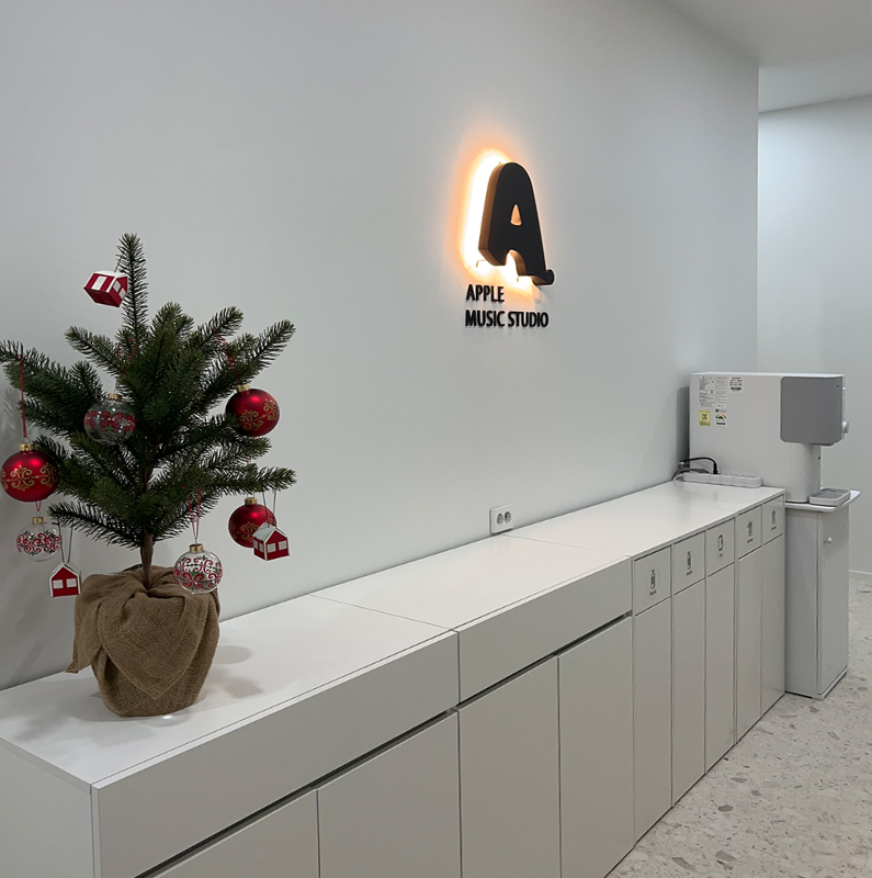 1번째 스튜디오 사진