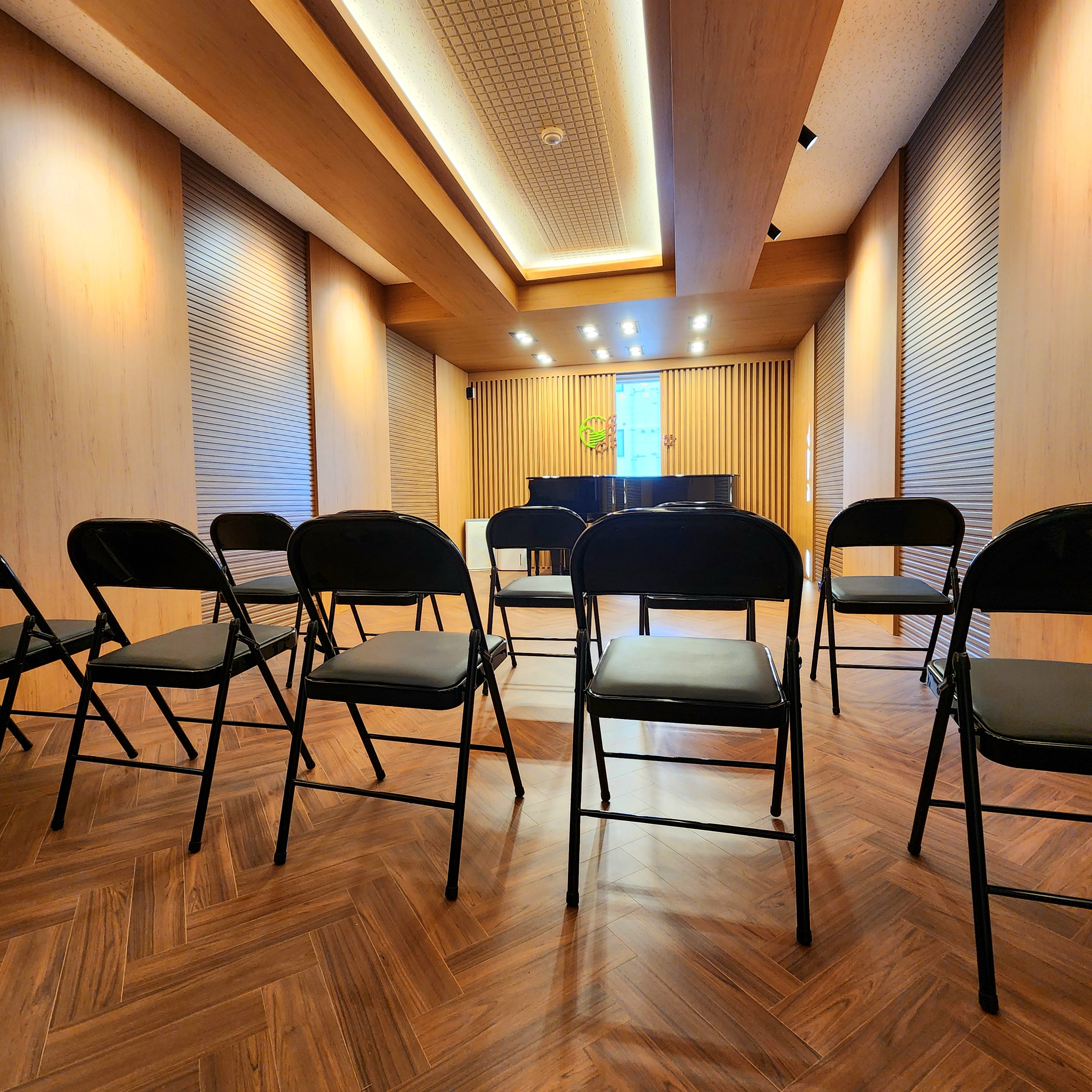 3번째 스튜디오 사진