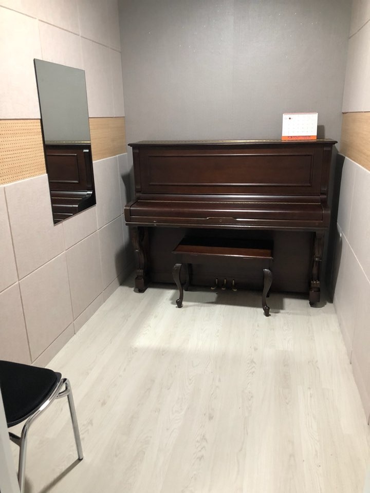 2번째 스튜디오 사진