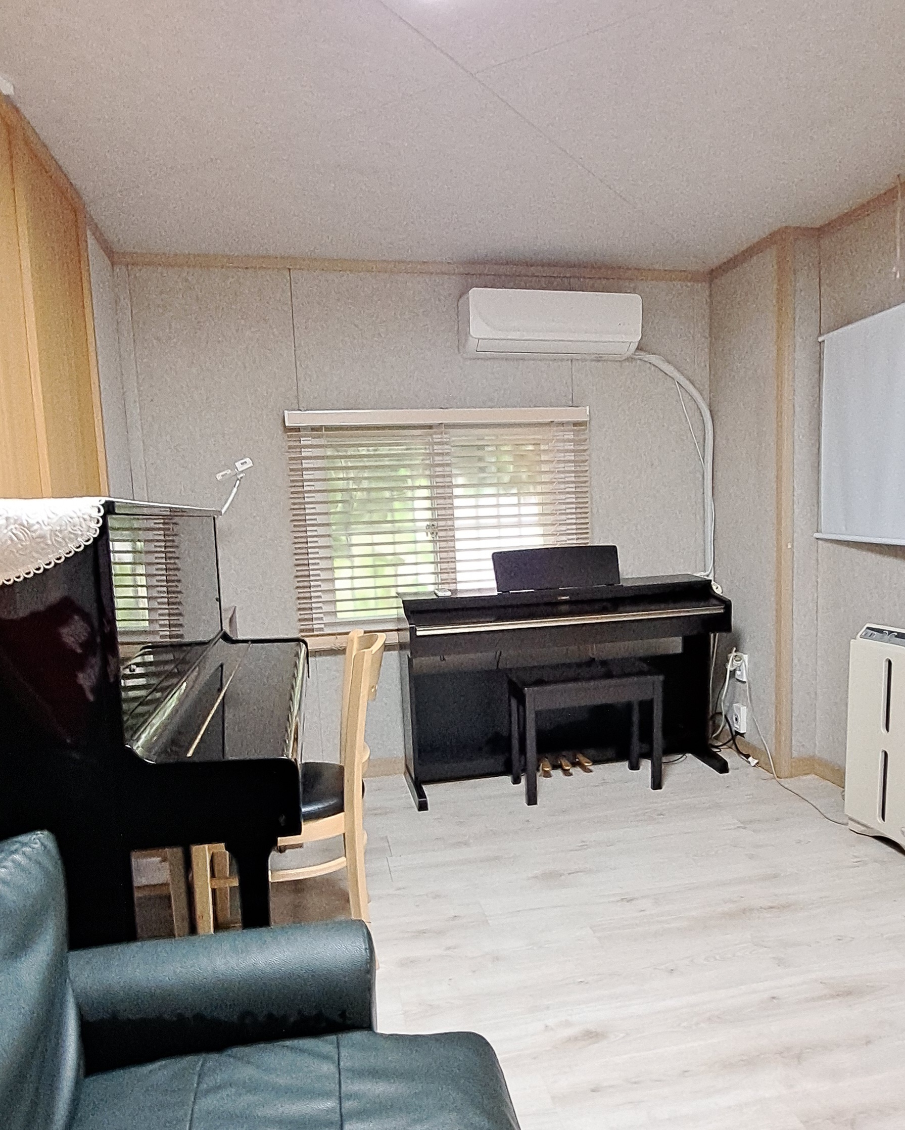 3번째 스튜디오 사진