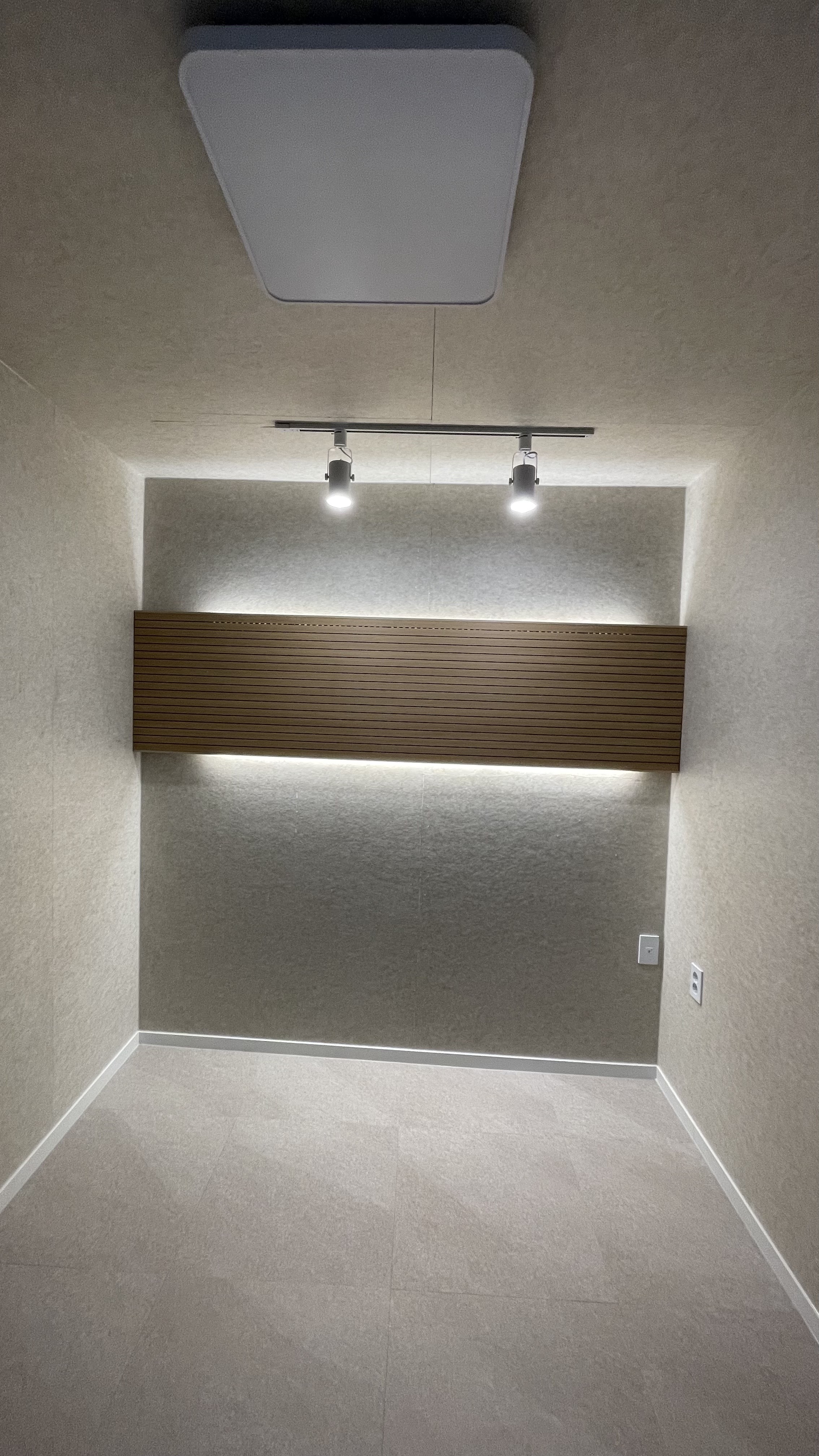 3번째 스튜디오 사진