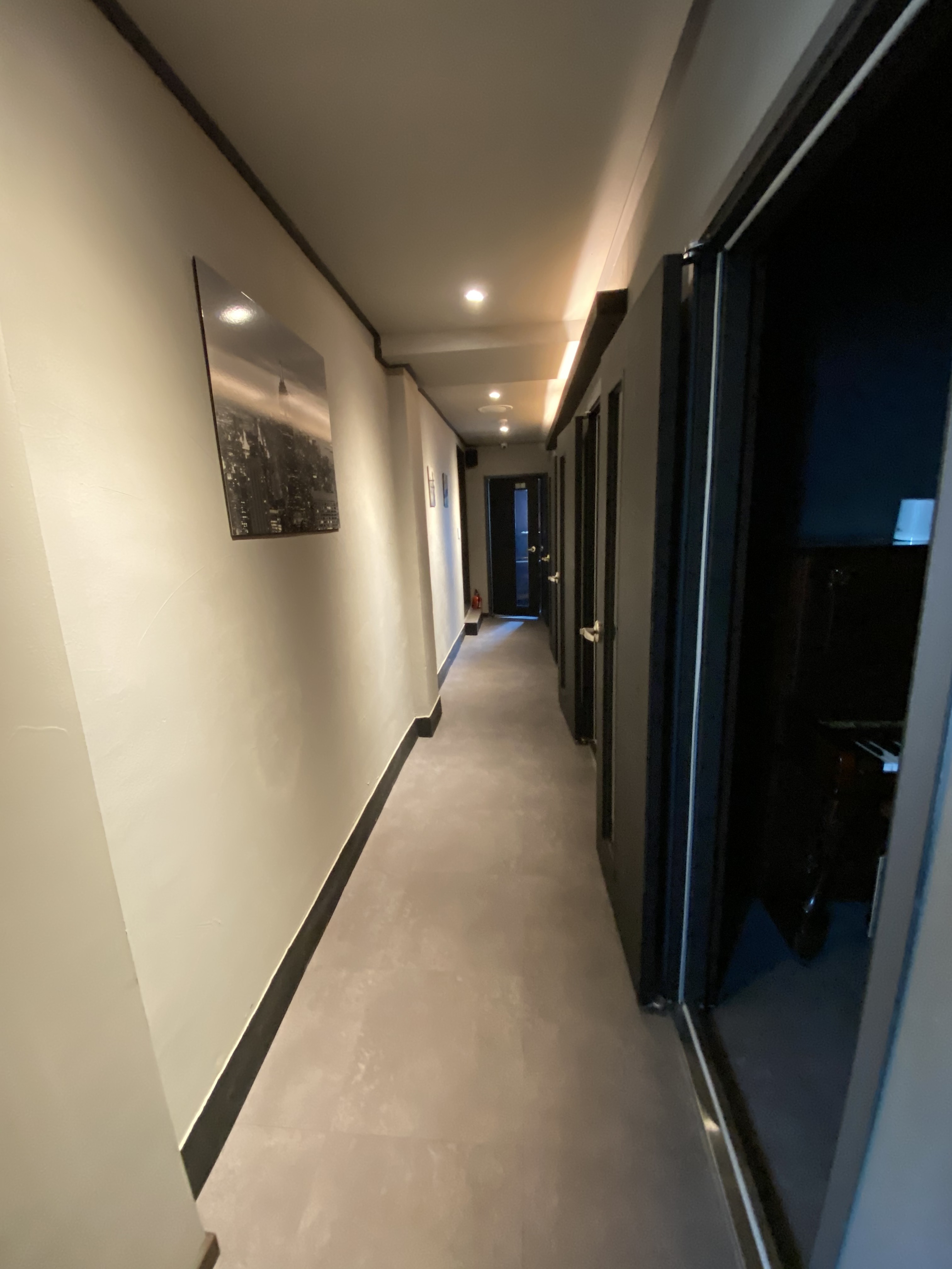 1번째 스튜디오 사진